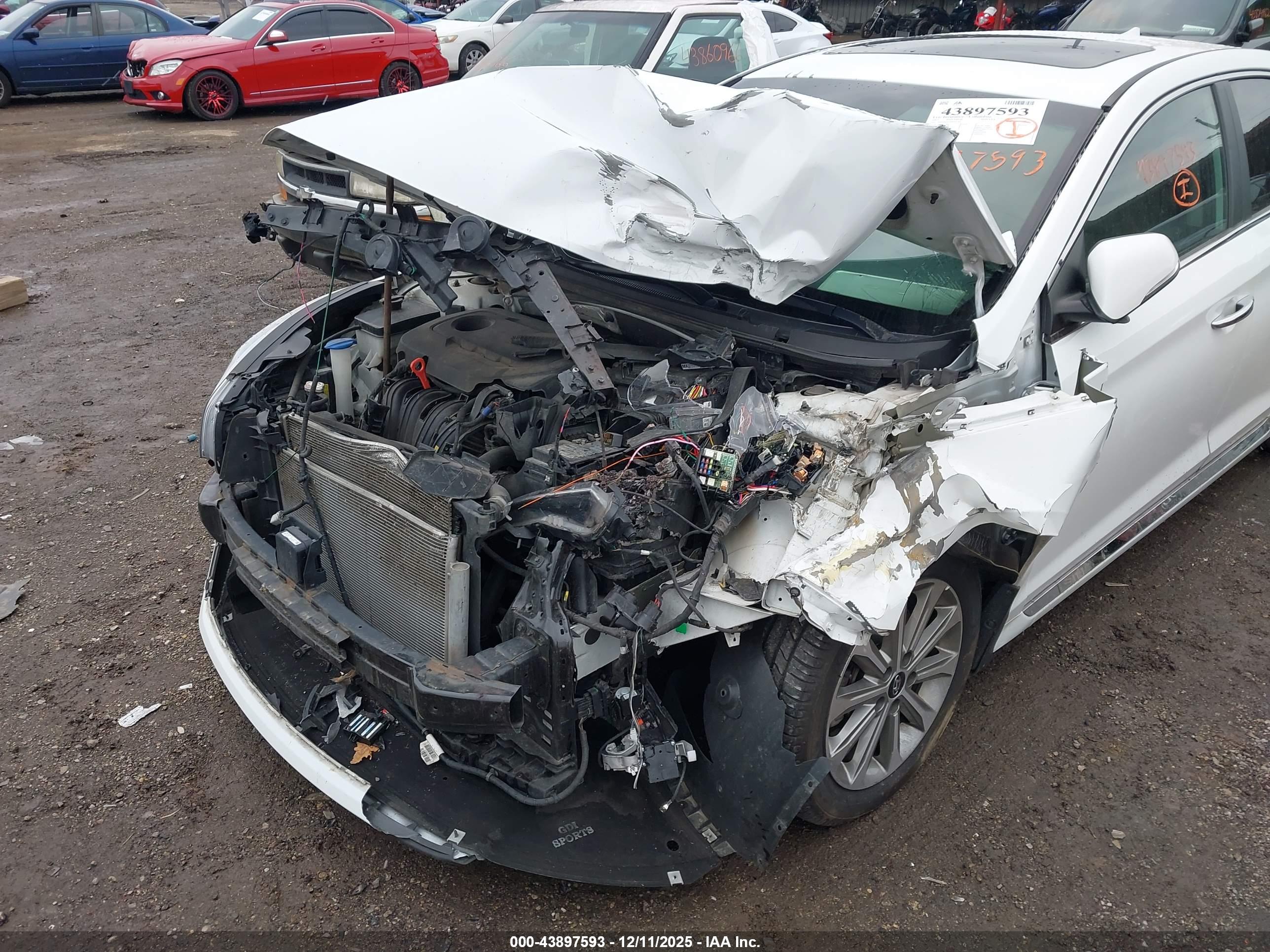 HYUNDAI SONATA image 6