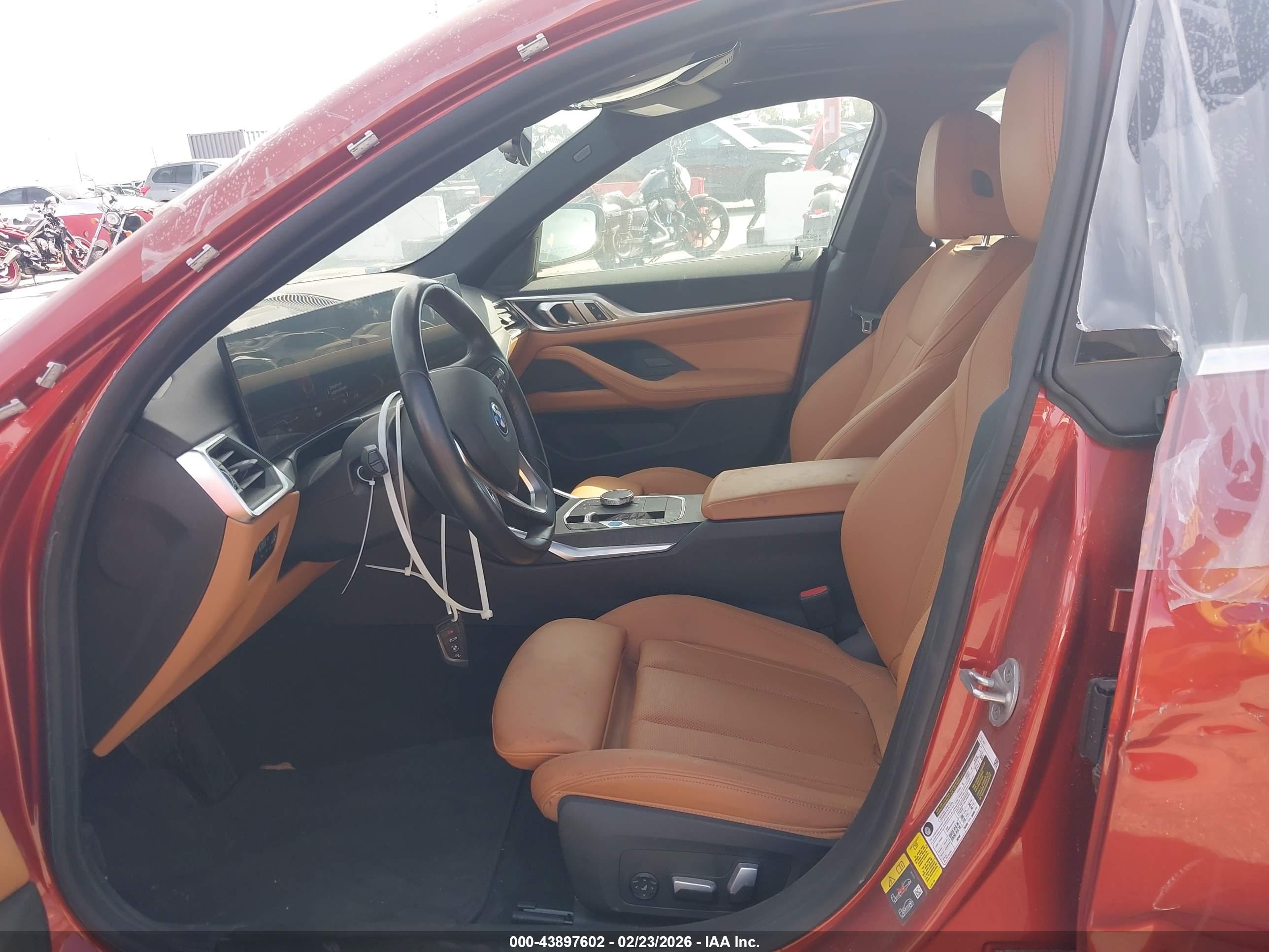 BMW I4 image 5