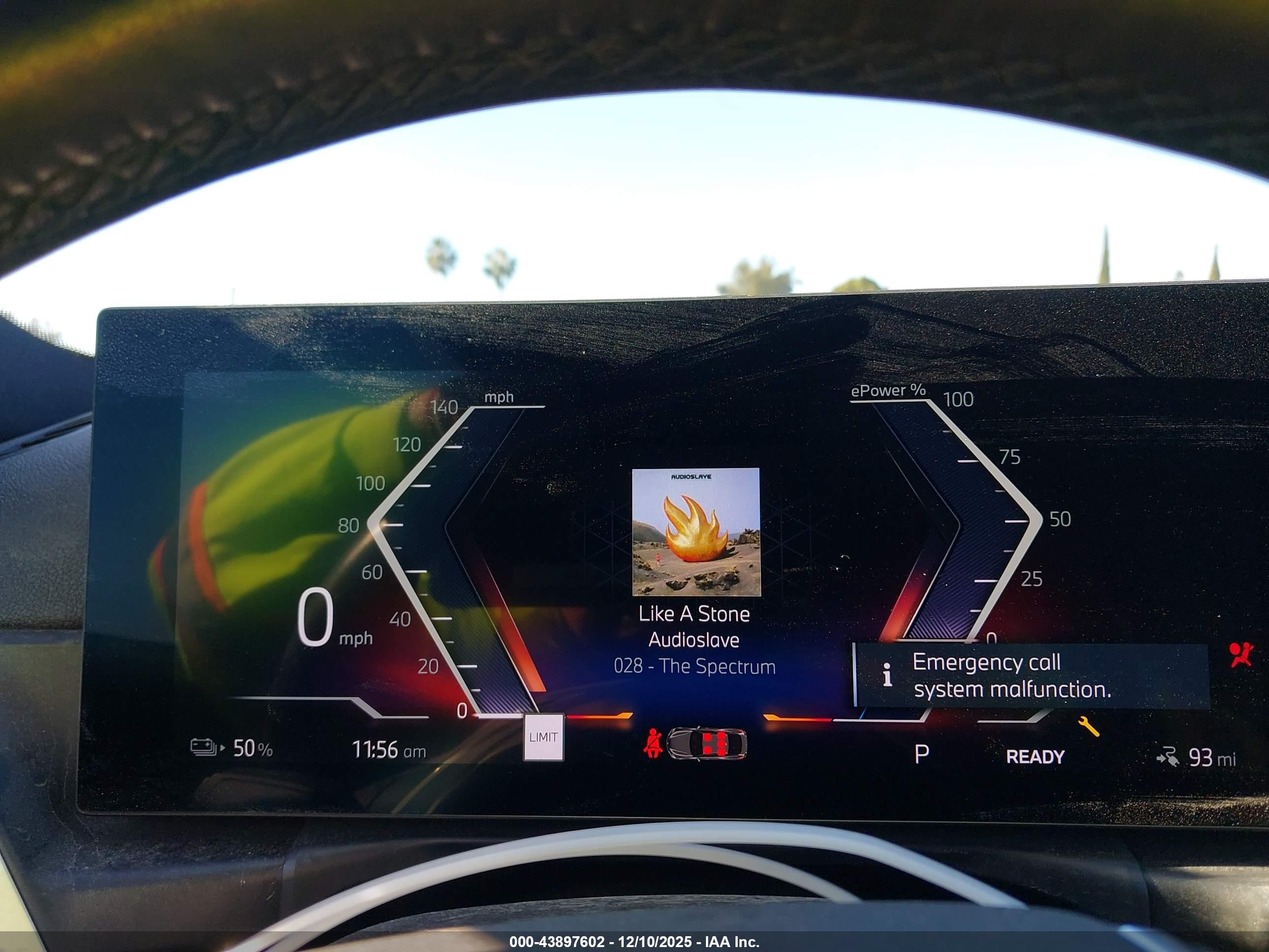 BMW I4 image 7