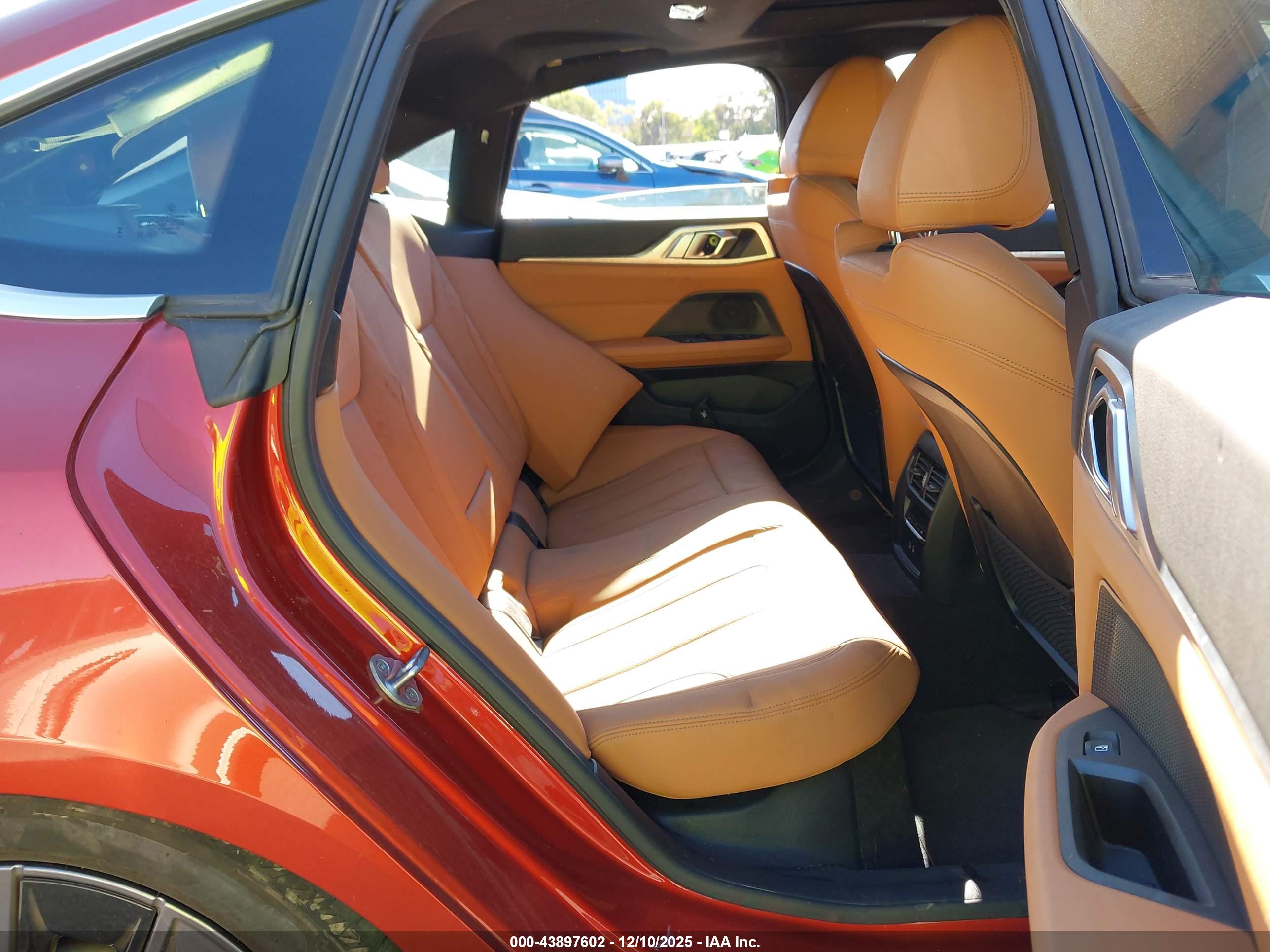 BMW I4 image 8
