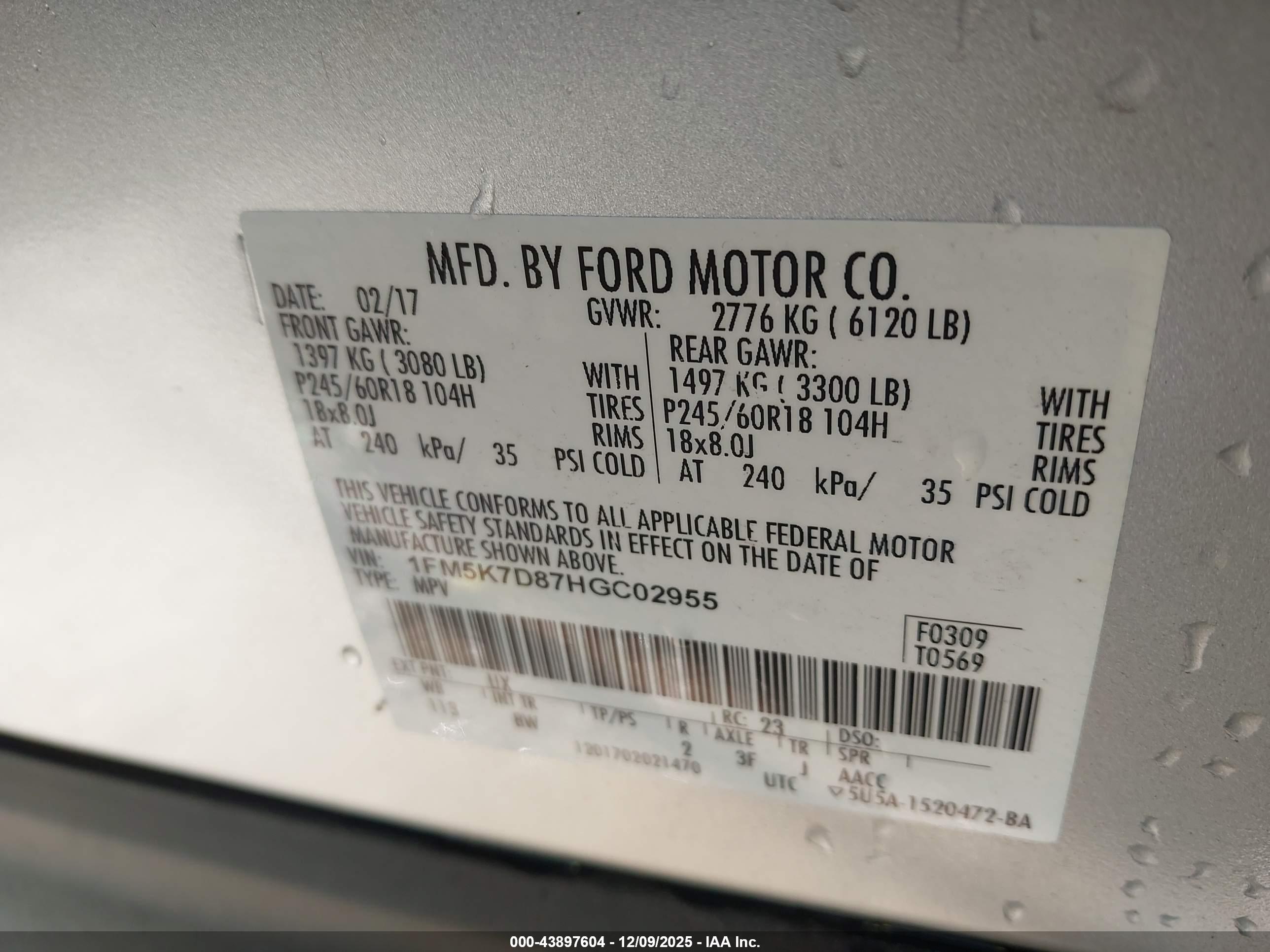FORD EXPLORER image 9