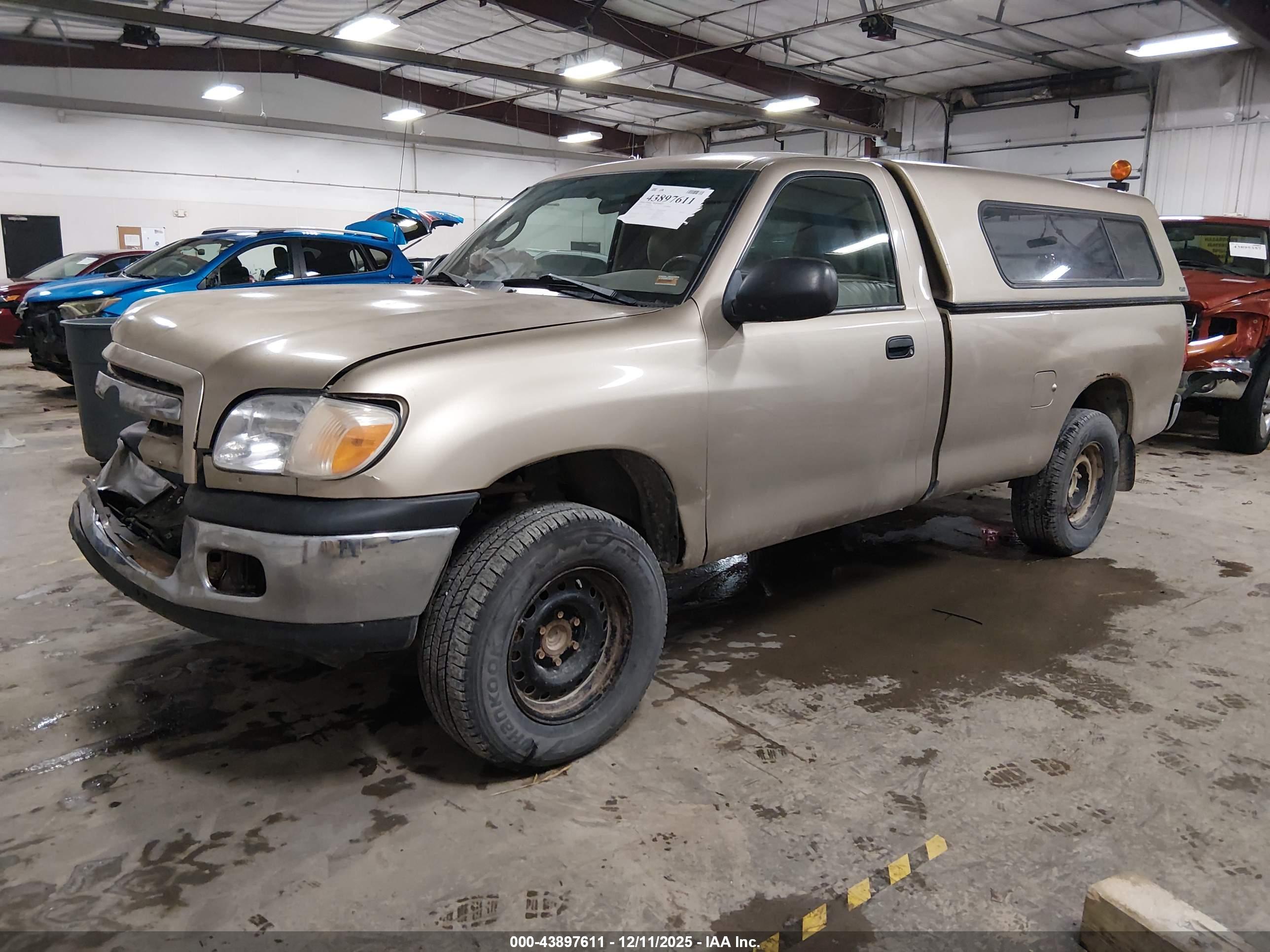 TOYOTA TUNDRA image 2