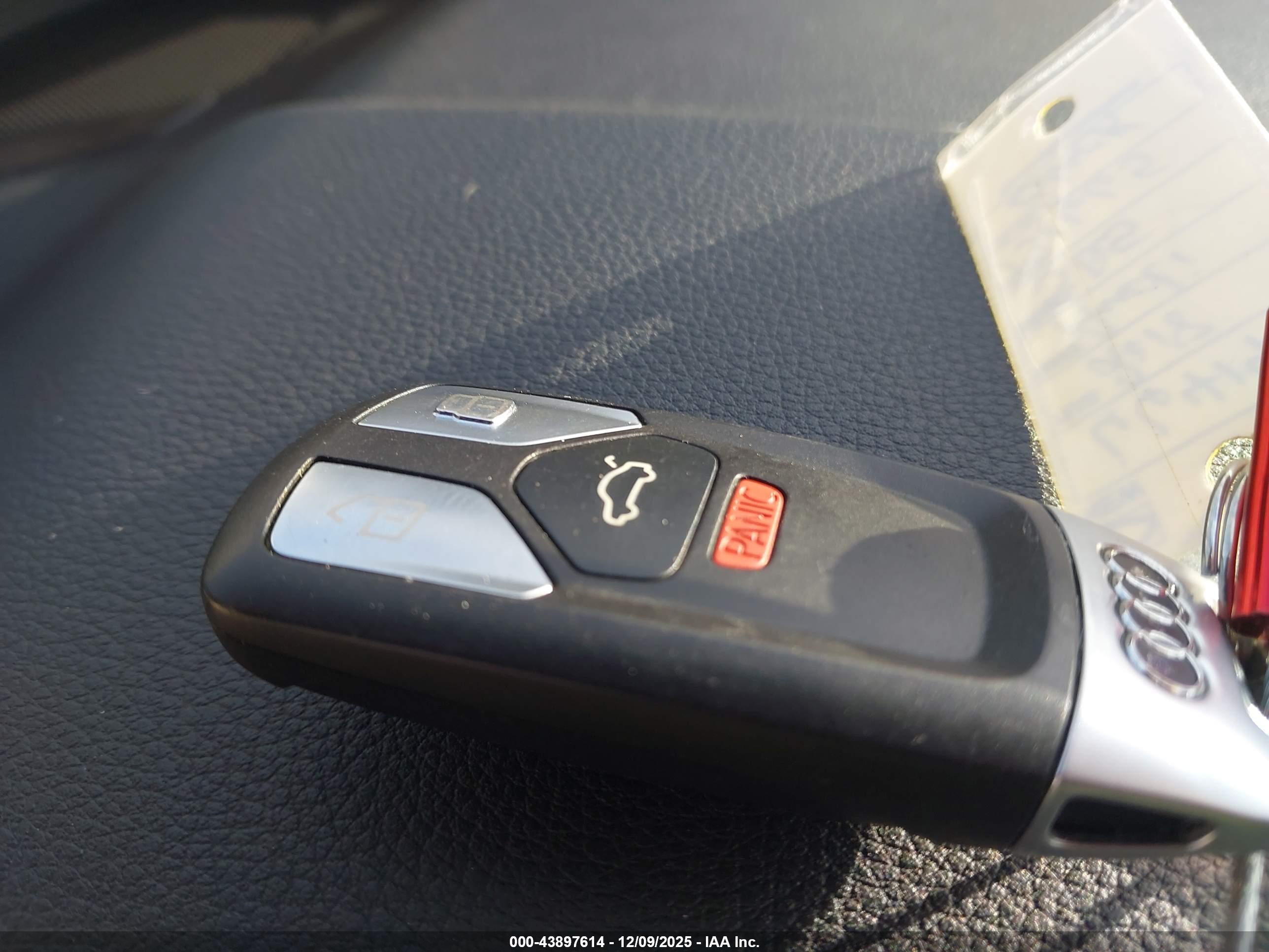 AUDI SQ5 image 11