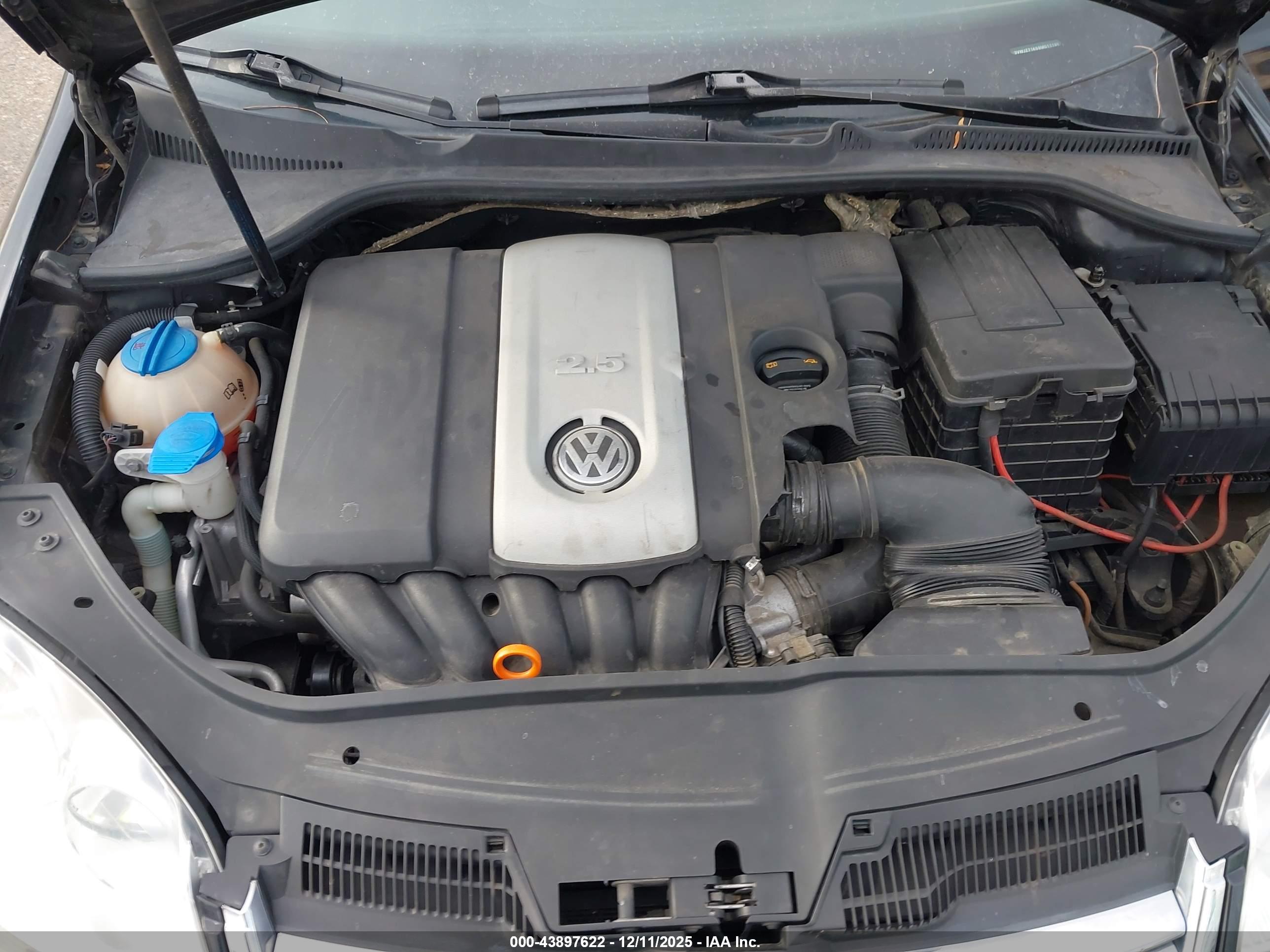 VOLKSWAGEN JETTA image 10