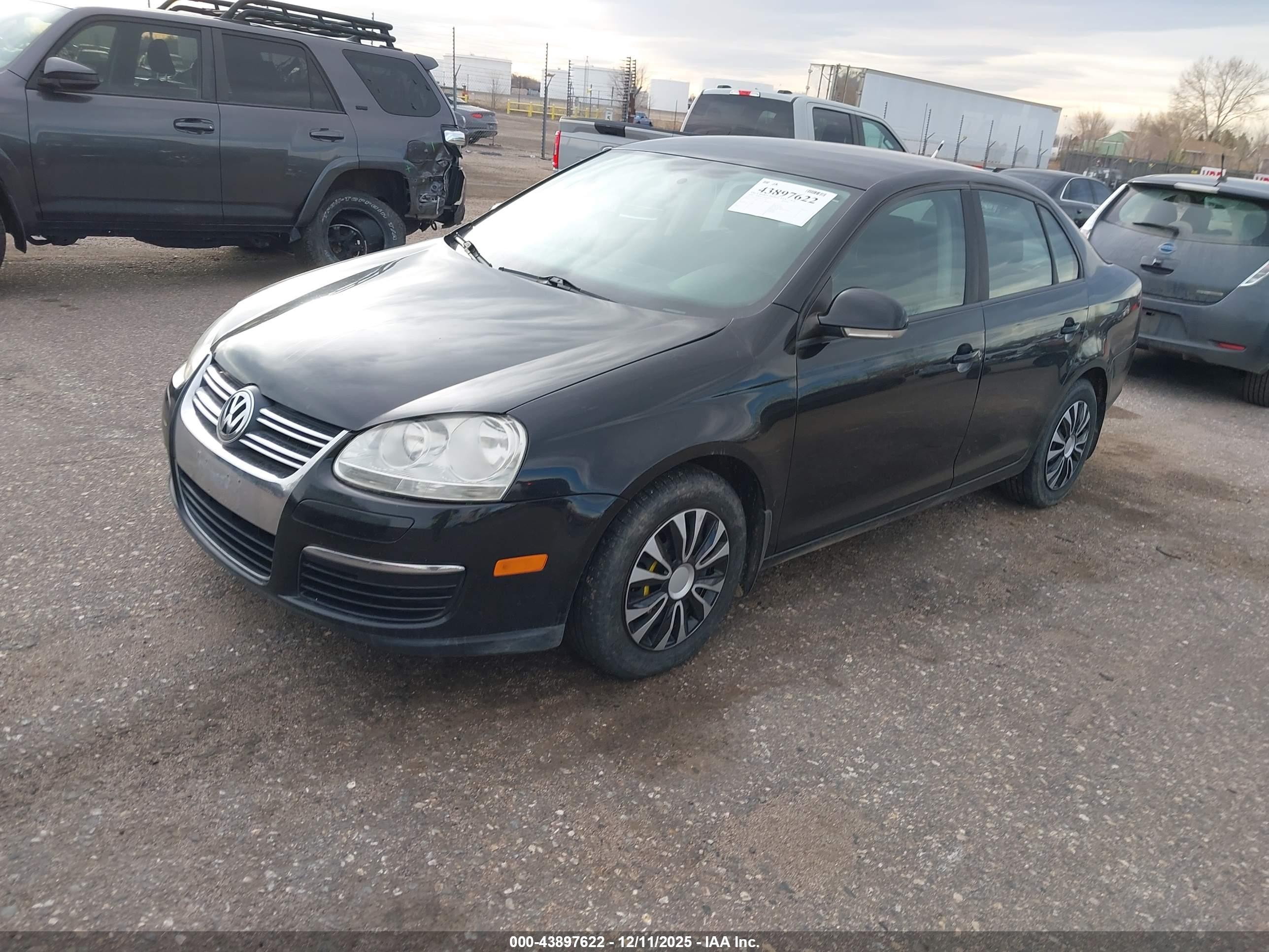 VOLKSWAGEN JETTA image 2