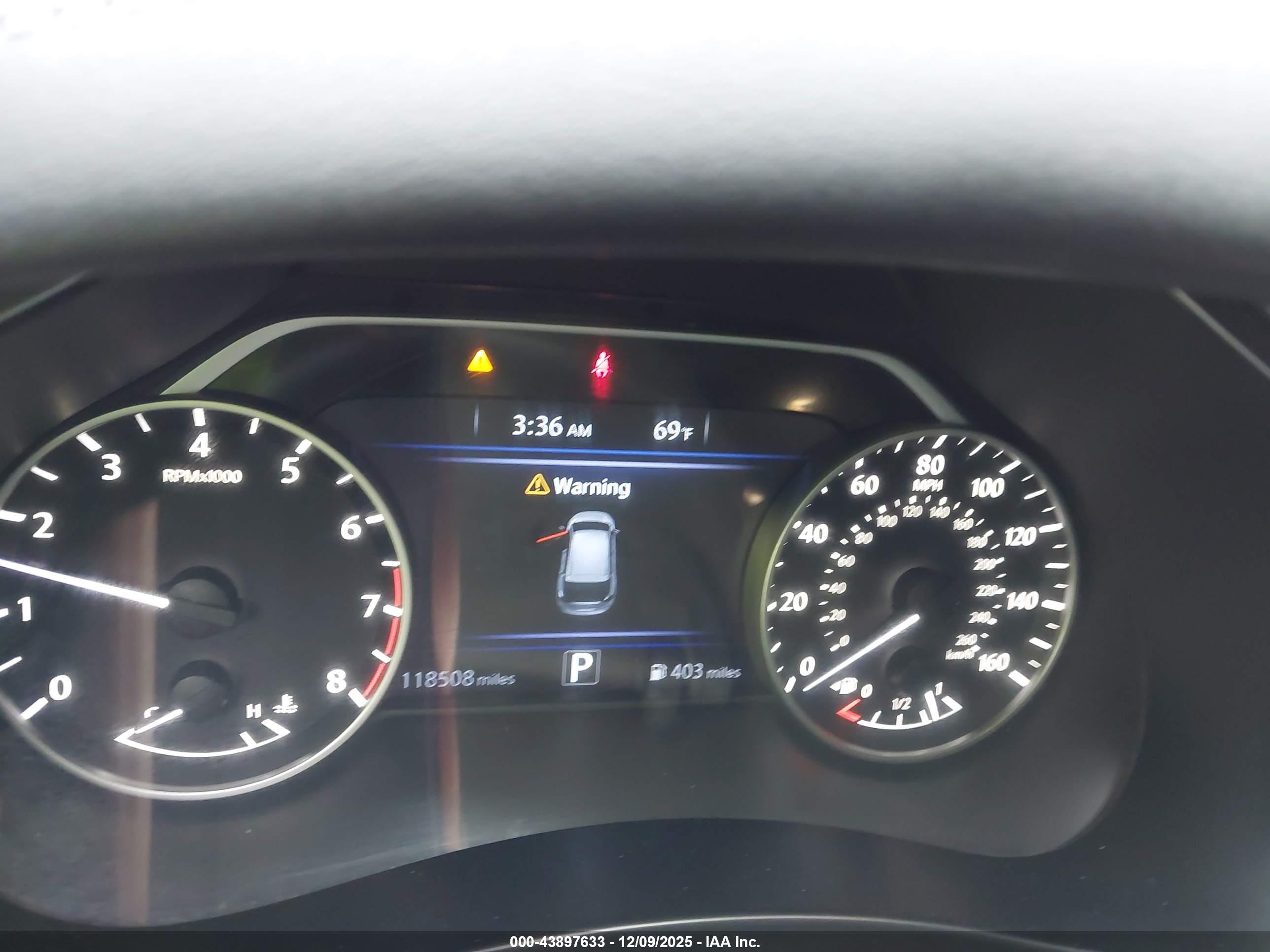NISSAN MURANO image 7