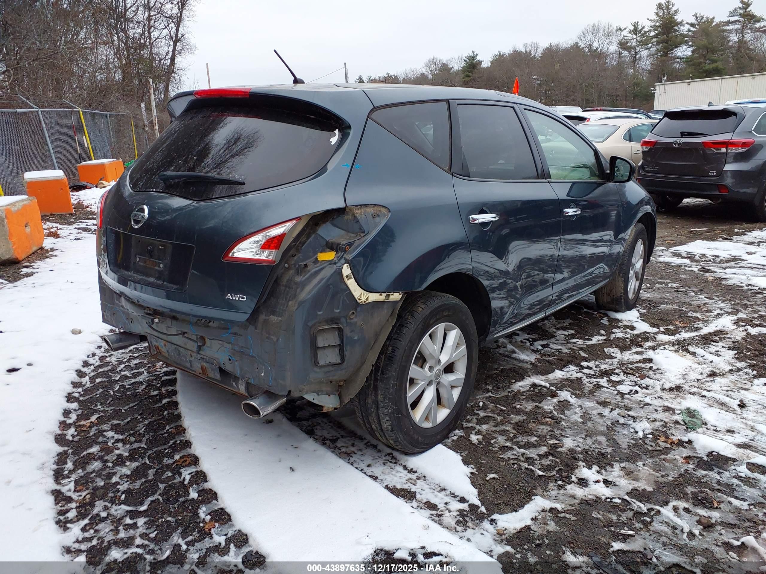 NISSAN MURANO image 4