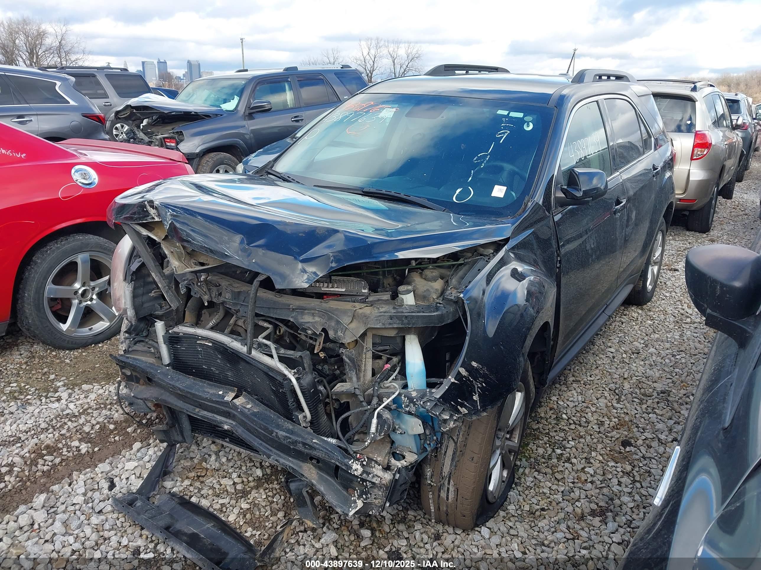 CHEVROLET EQUINOX image 2