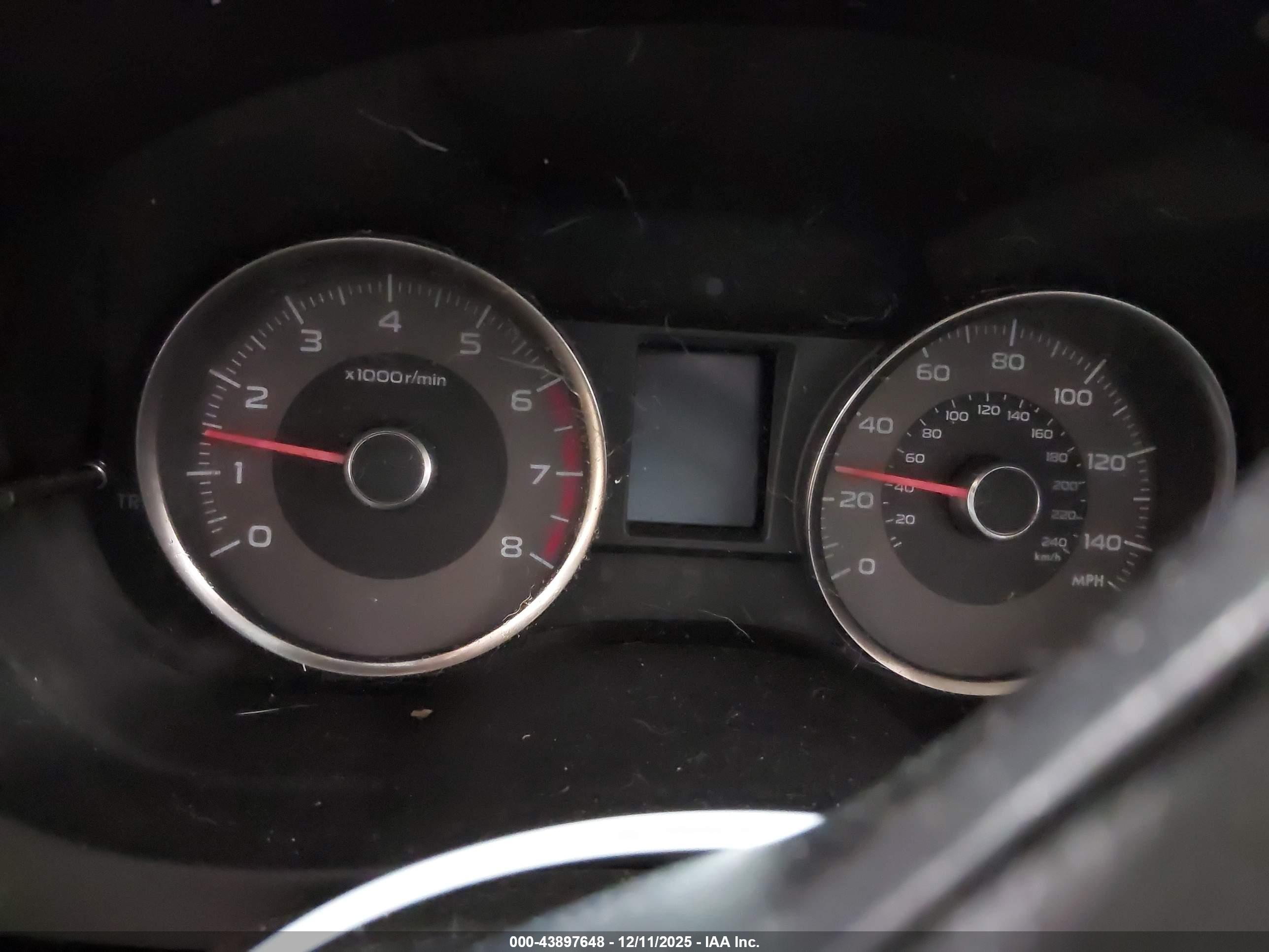 SUBARU FORESTER image 7