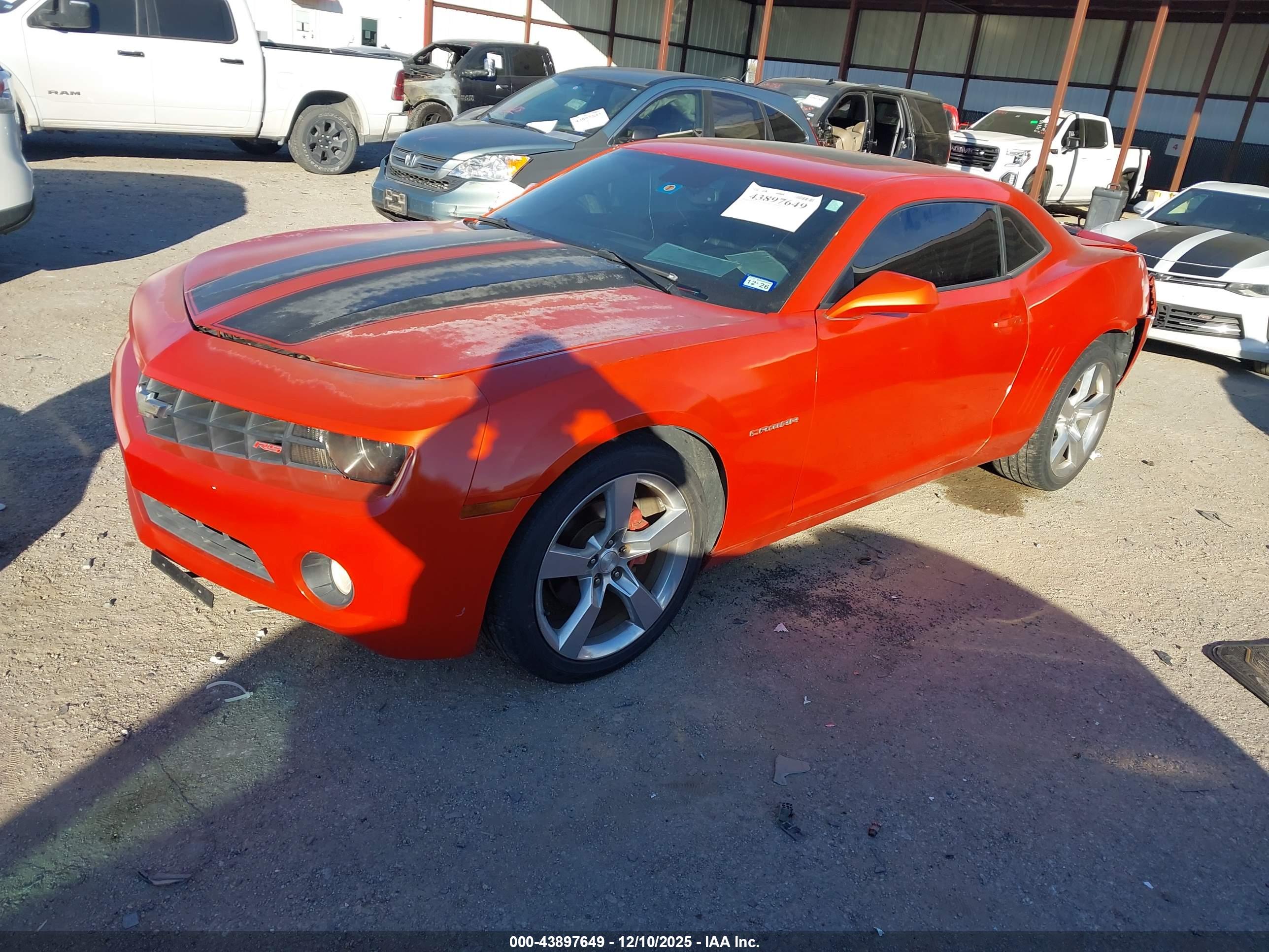 CHEVROLET CAMARO image 2