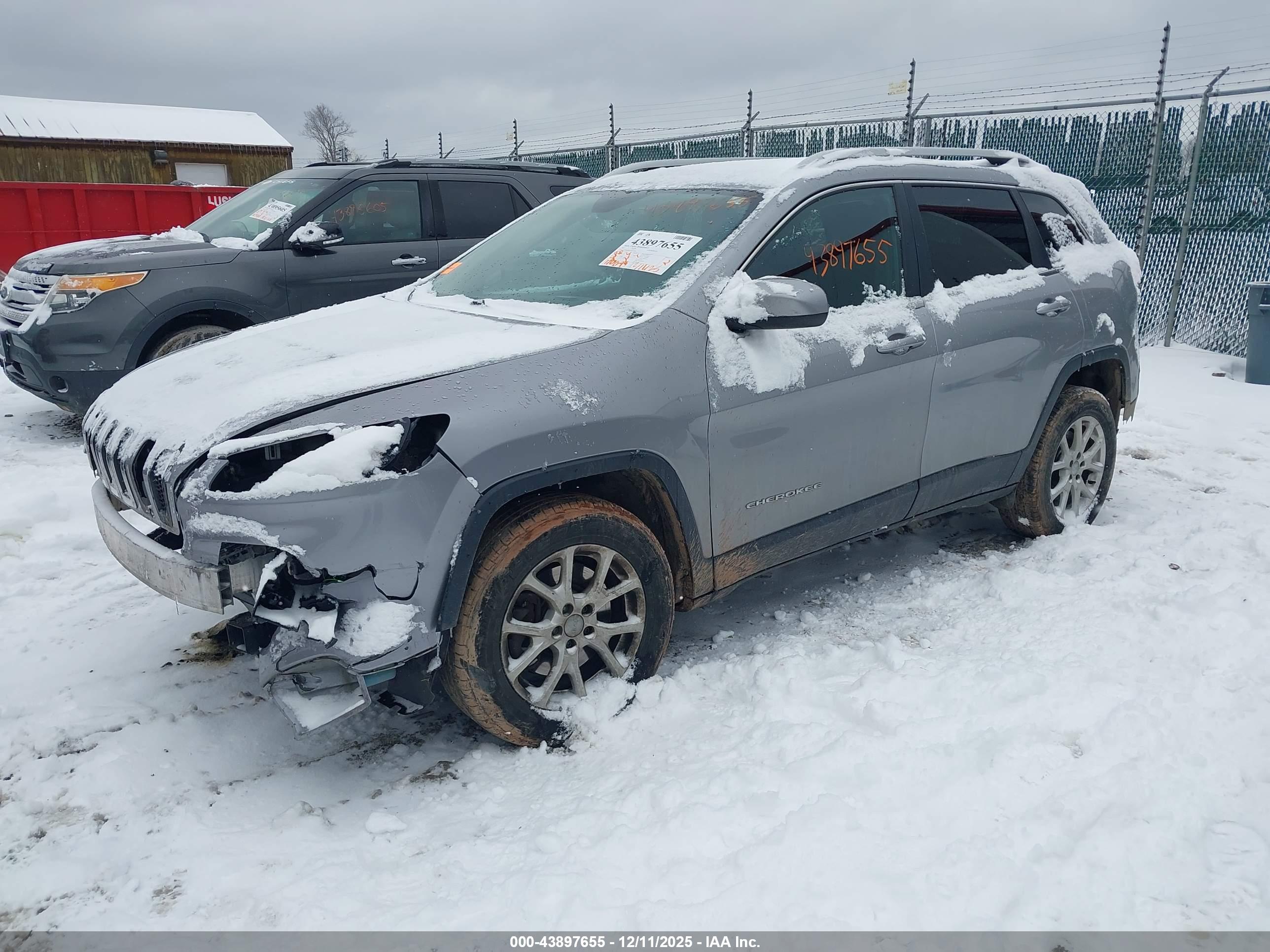 JEEP CHEROKEE image 2