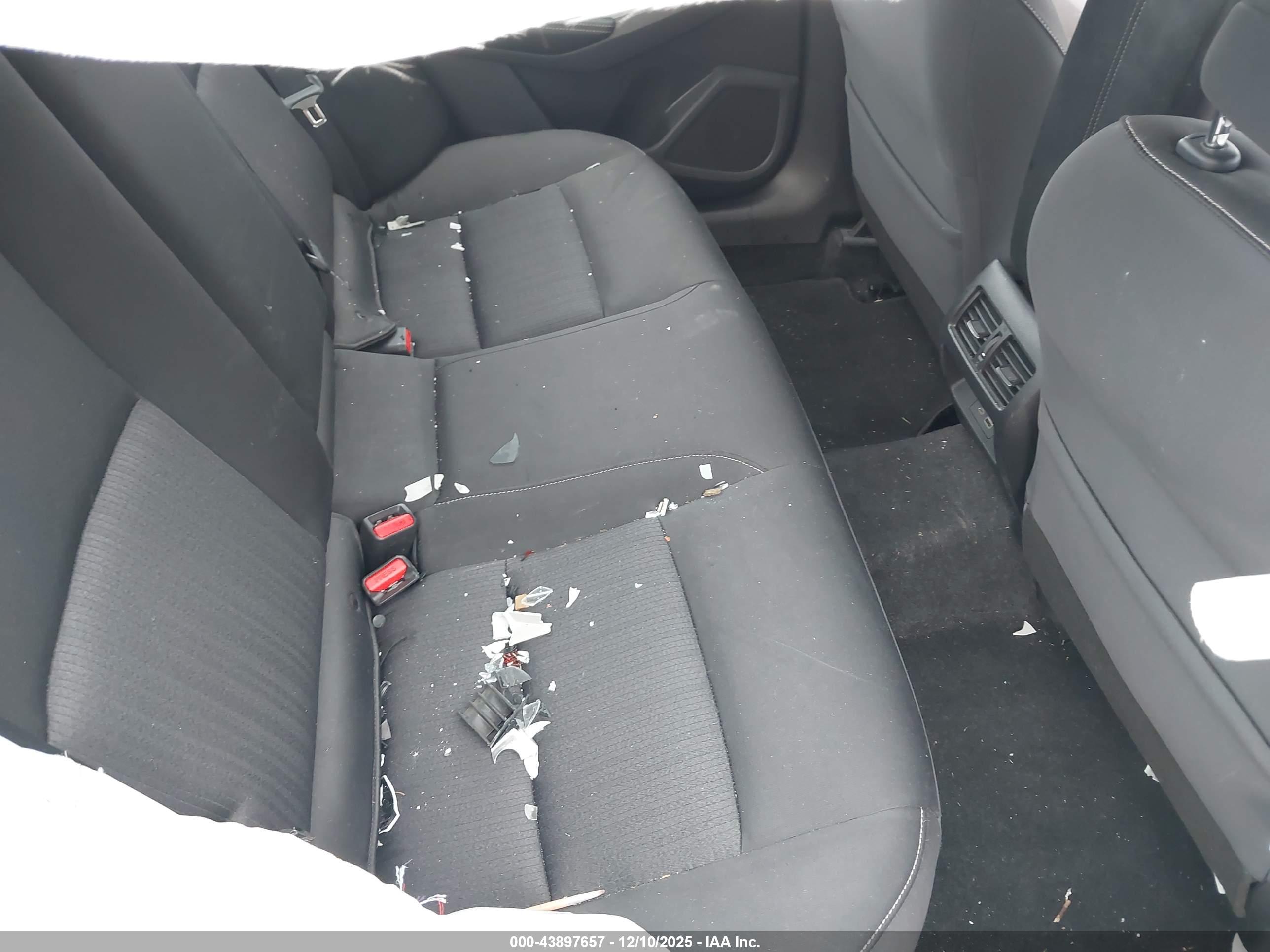 NISSAN ALTIMA image 8
