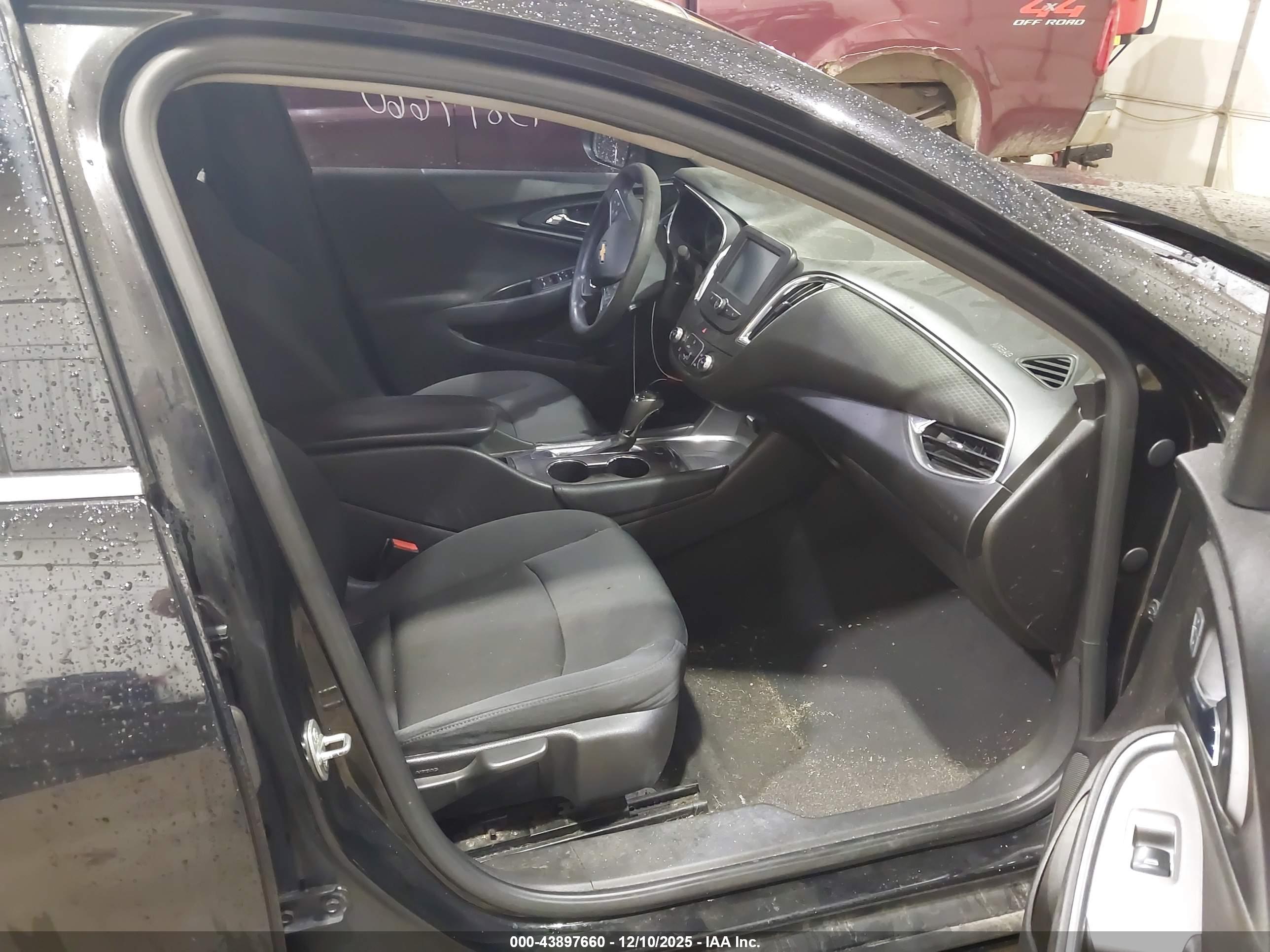 CHEVROLET MALIBU image 5