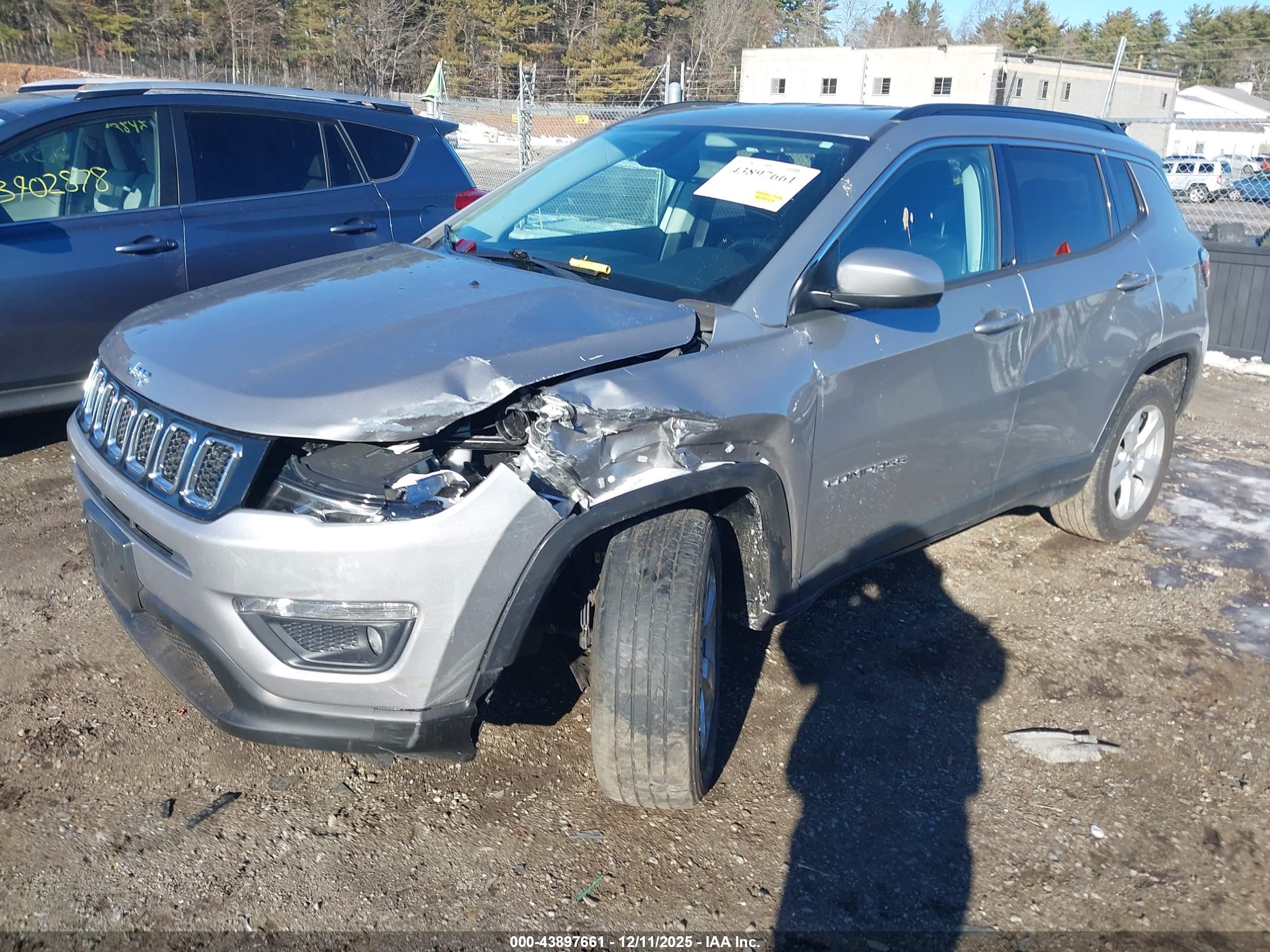 JEEP COMPASS image 2