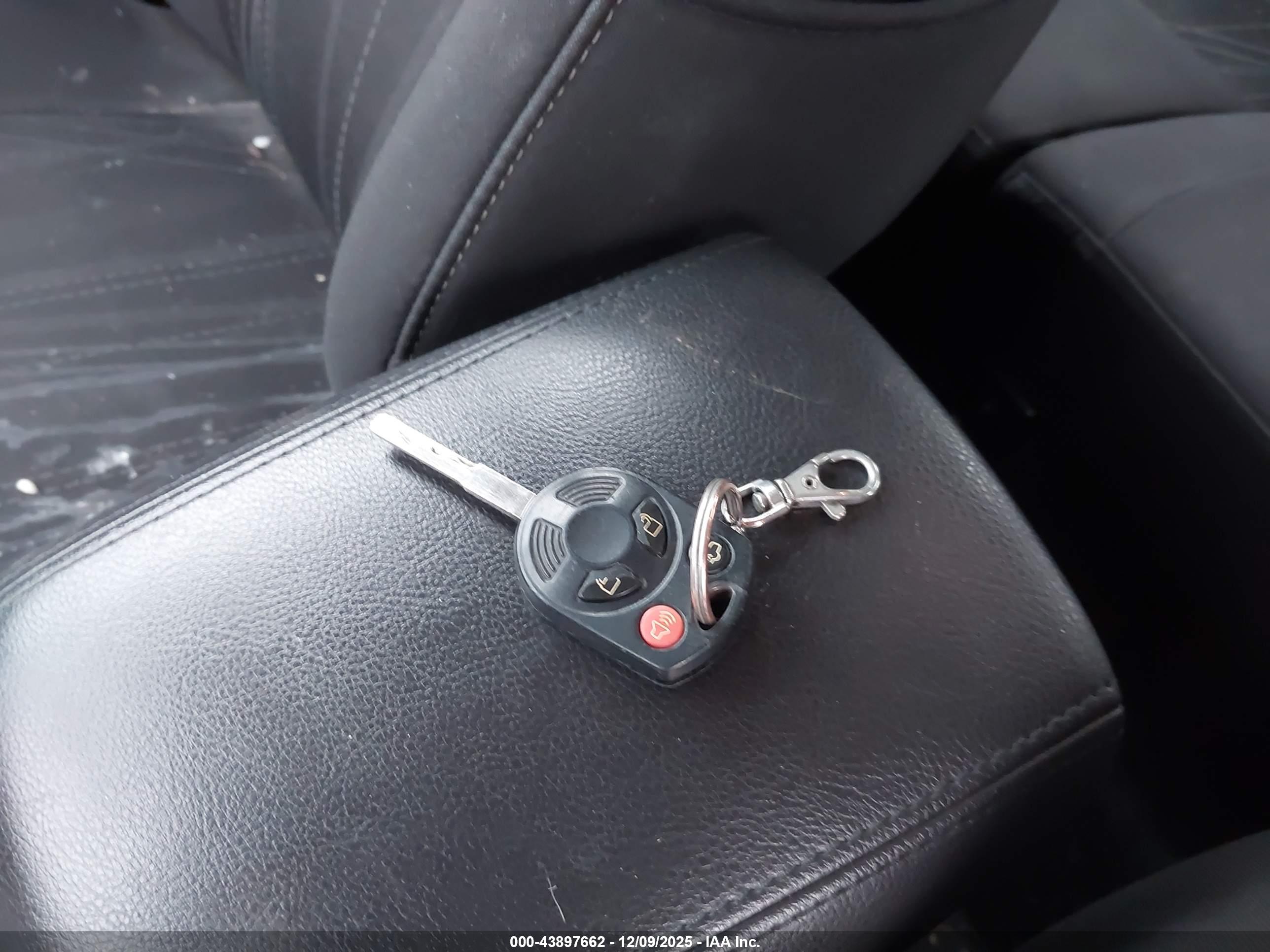 FORD FOCUS image 11
