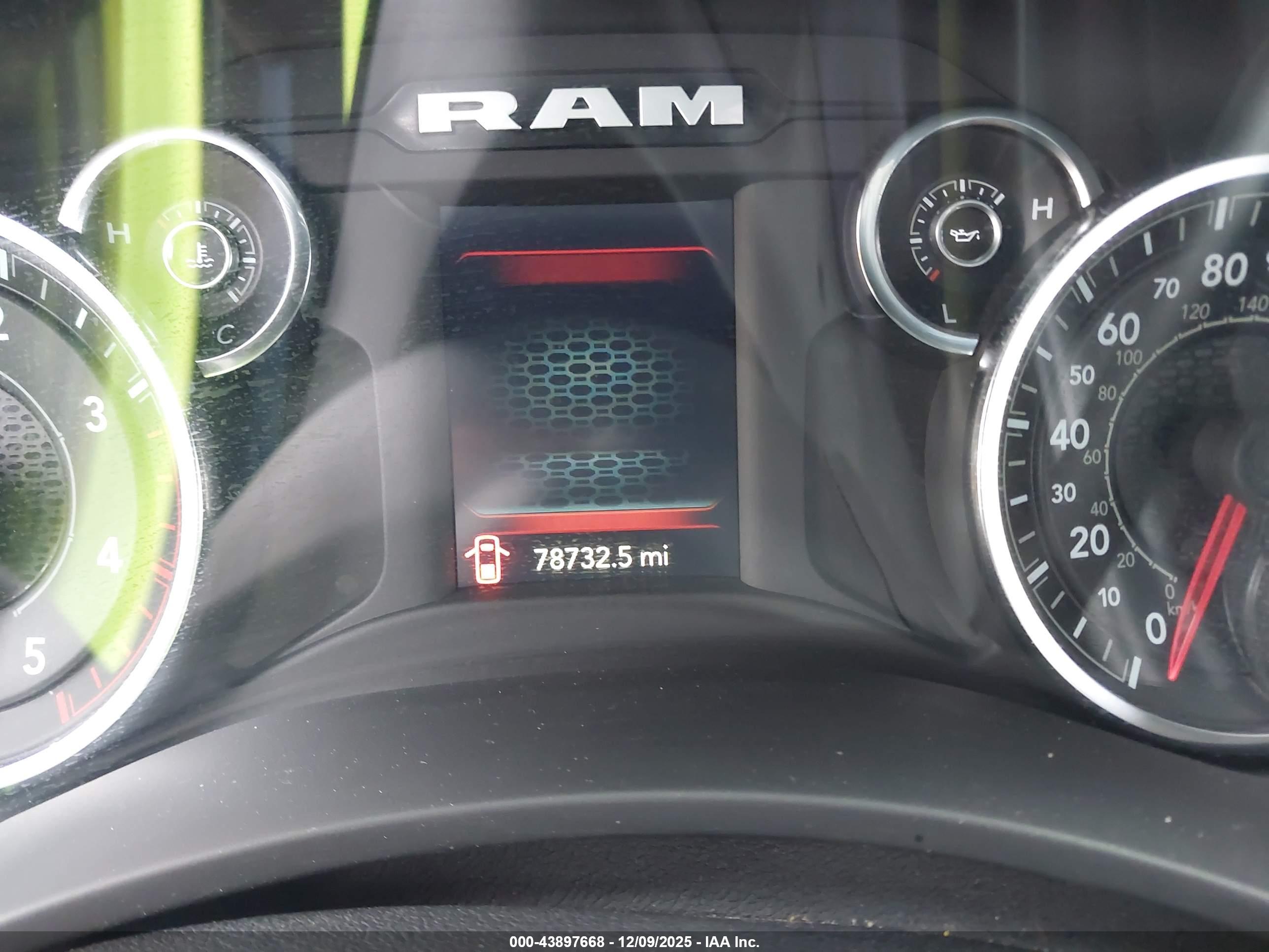 RAM 3500 image 6