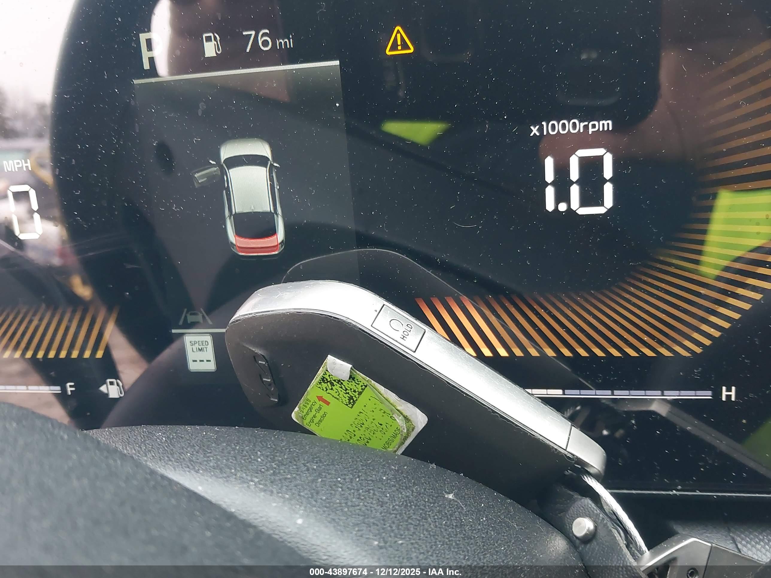 KIA K4 image 11