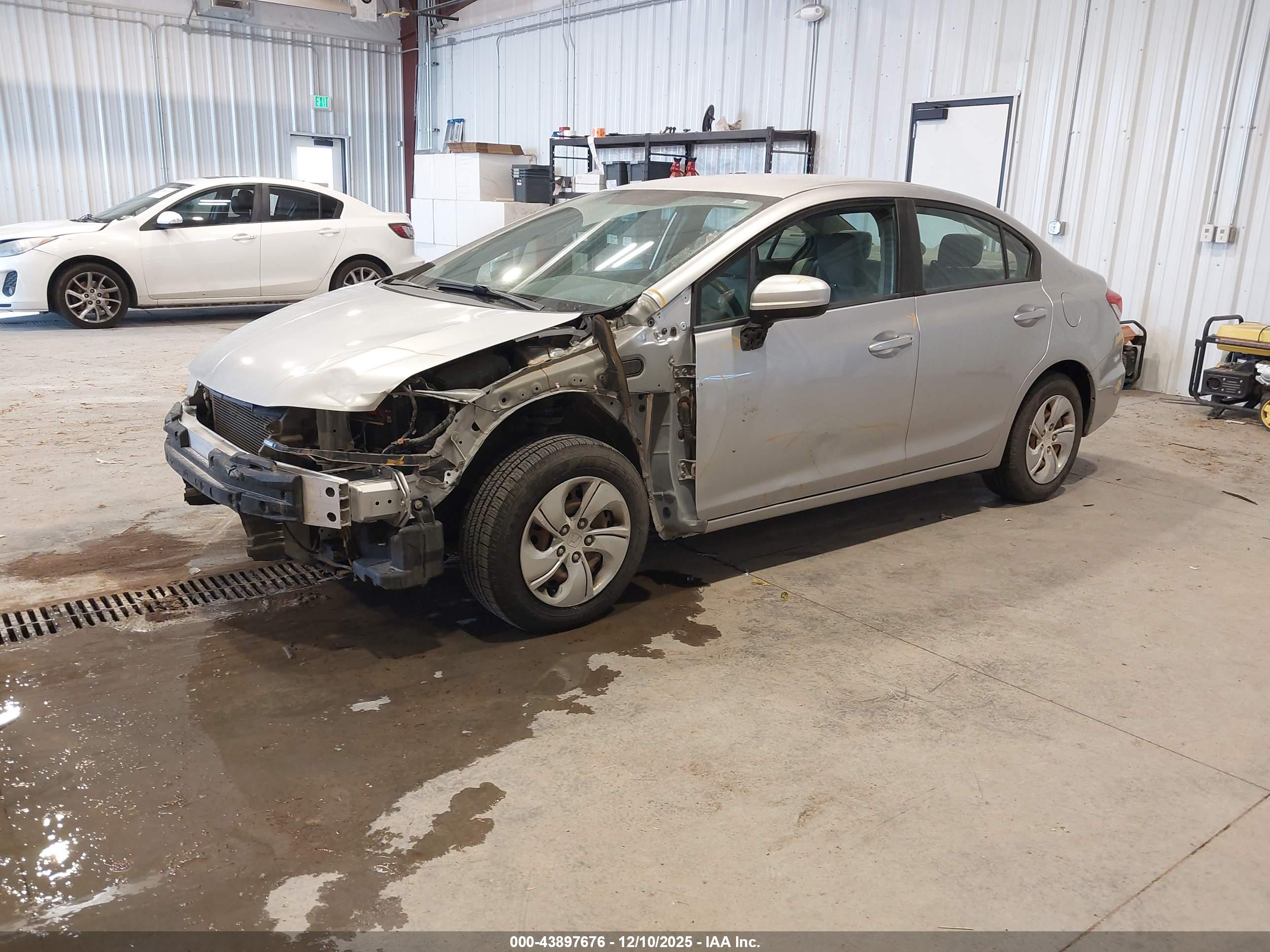 HONDA CIVIC image 2
