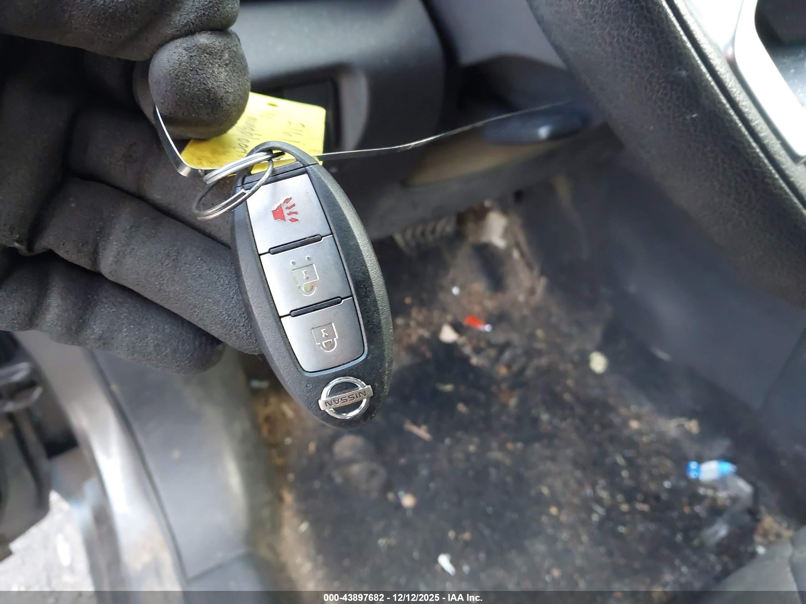 NISSAN KICKS image 11