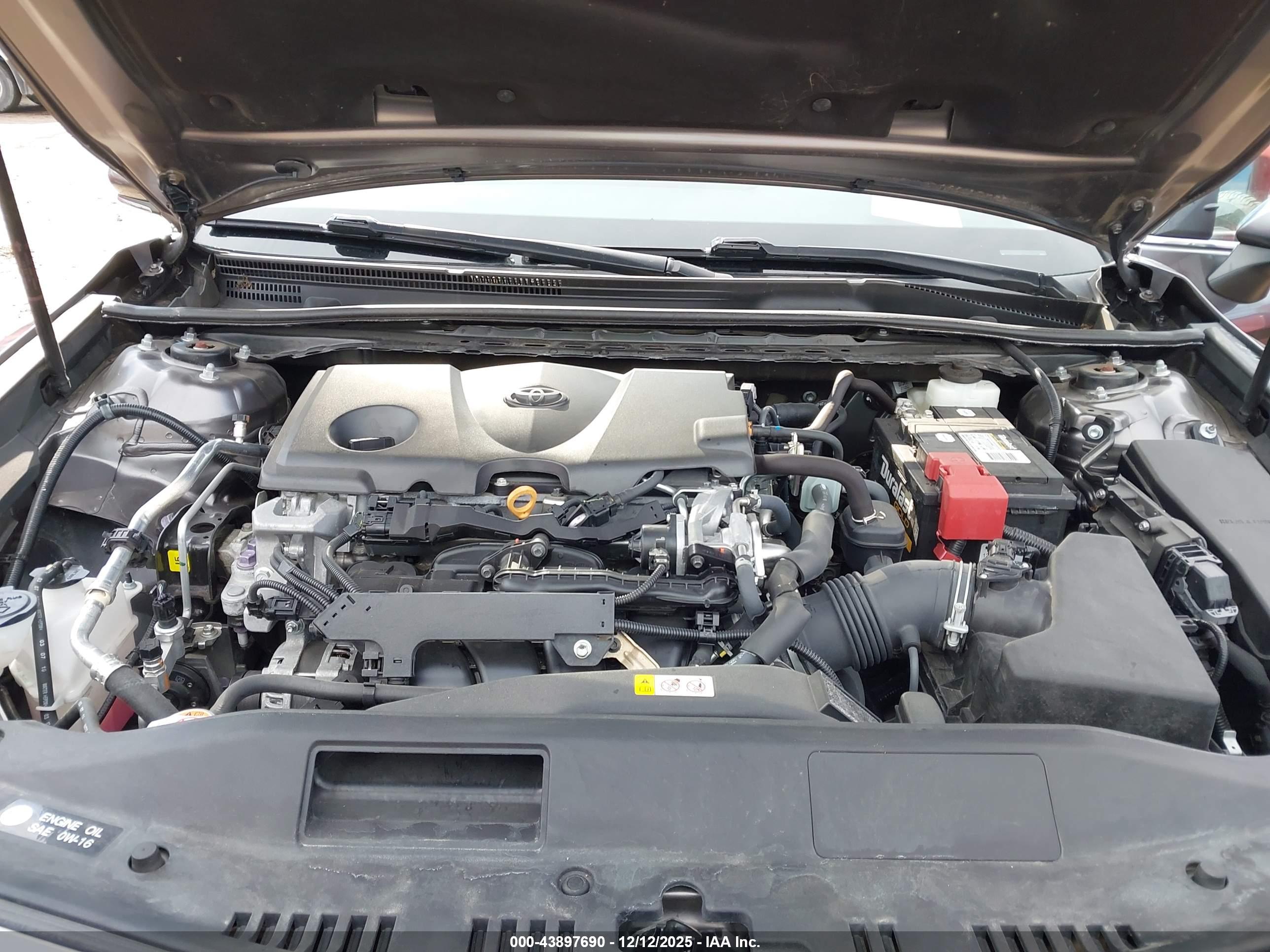 TOYOTA CAMRY image 10