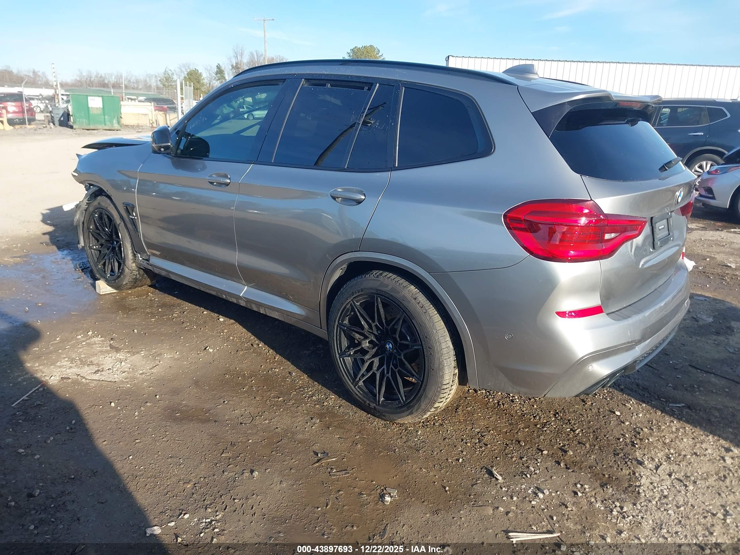 BMW X3 image 3