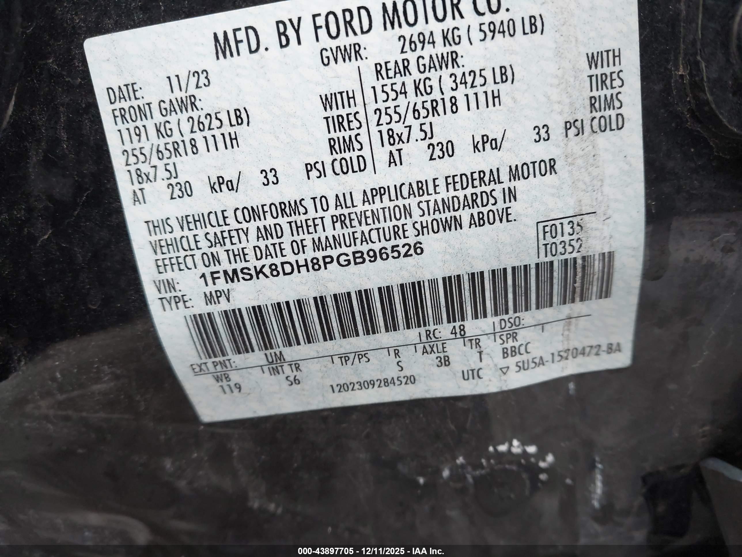FORD EXPLORER image 9