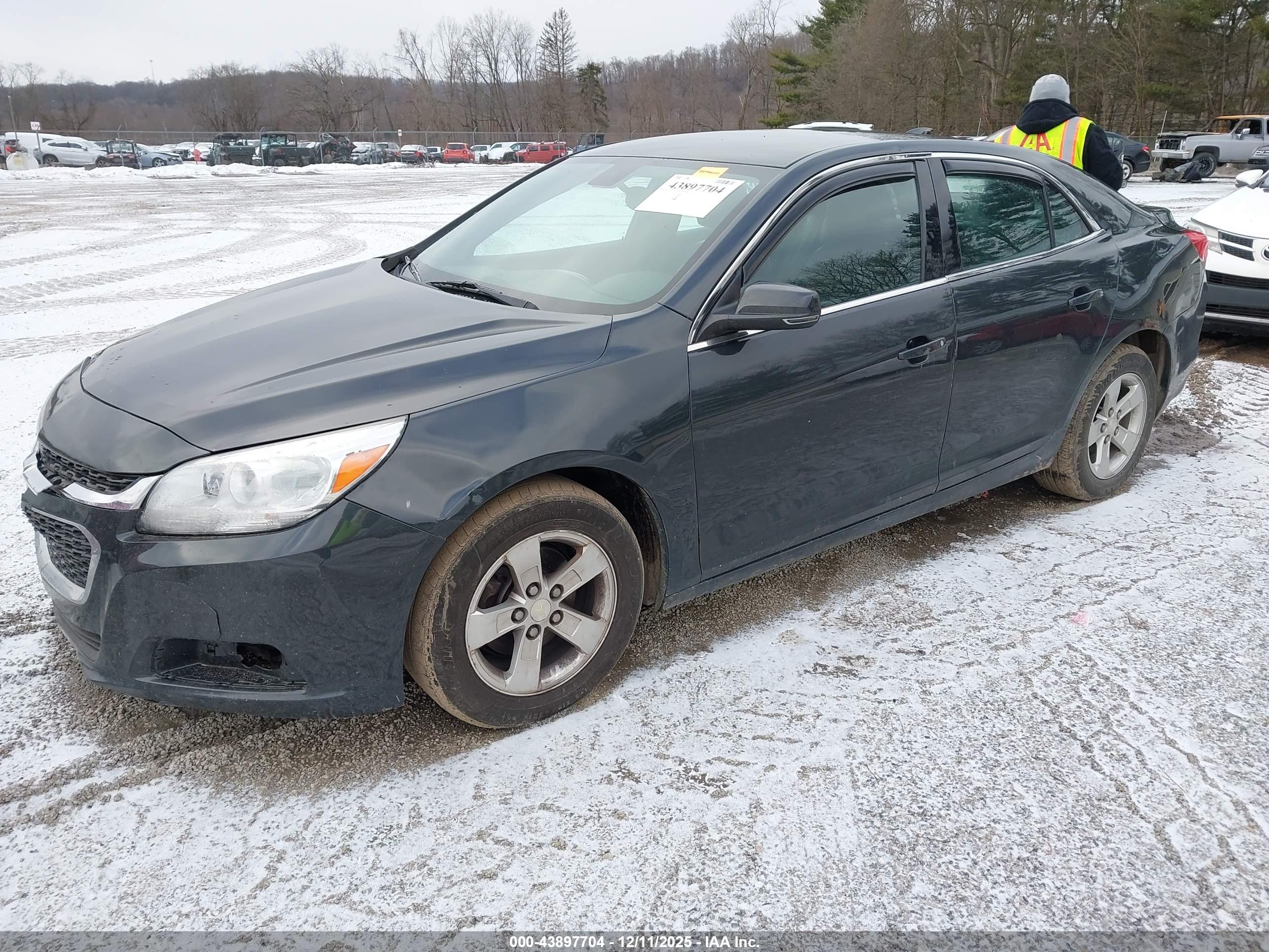 CHEVROLET MALIBU image 2