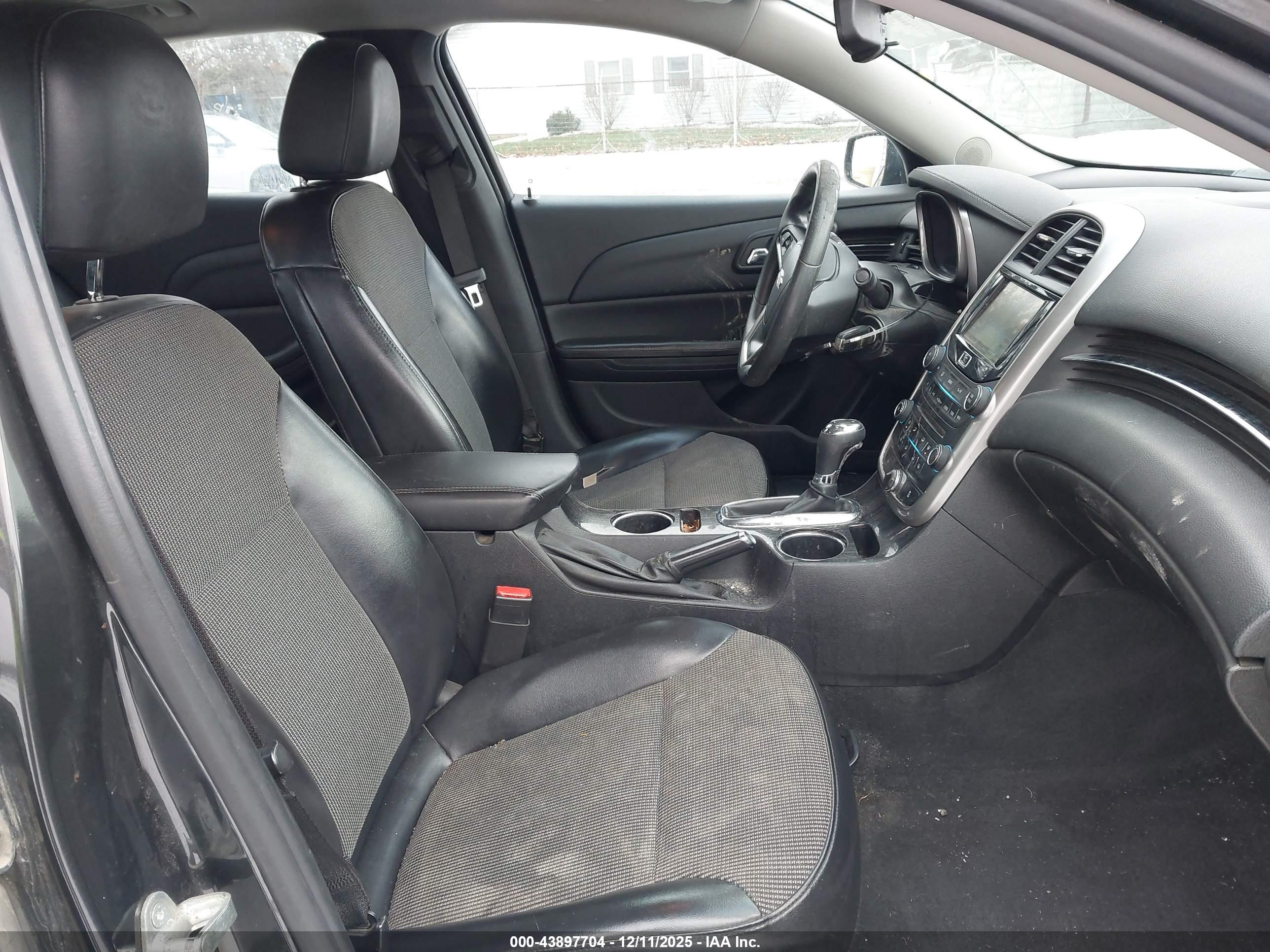 CHEVROLET MALIBU image 5