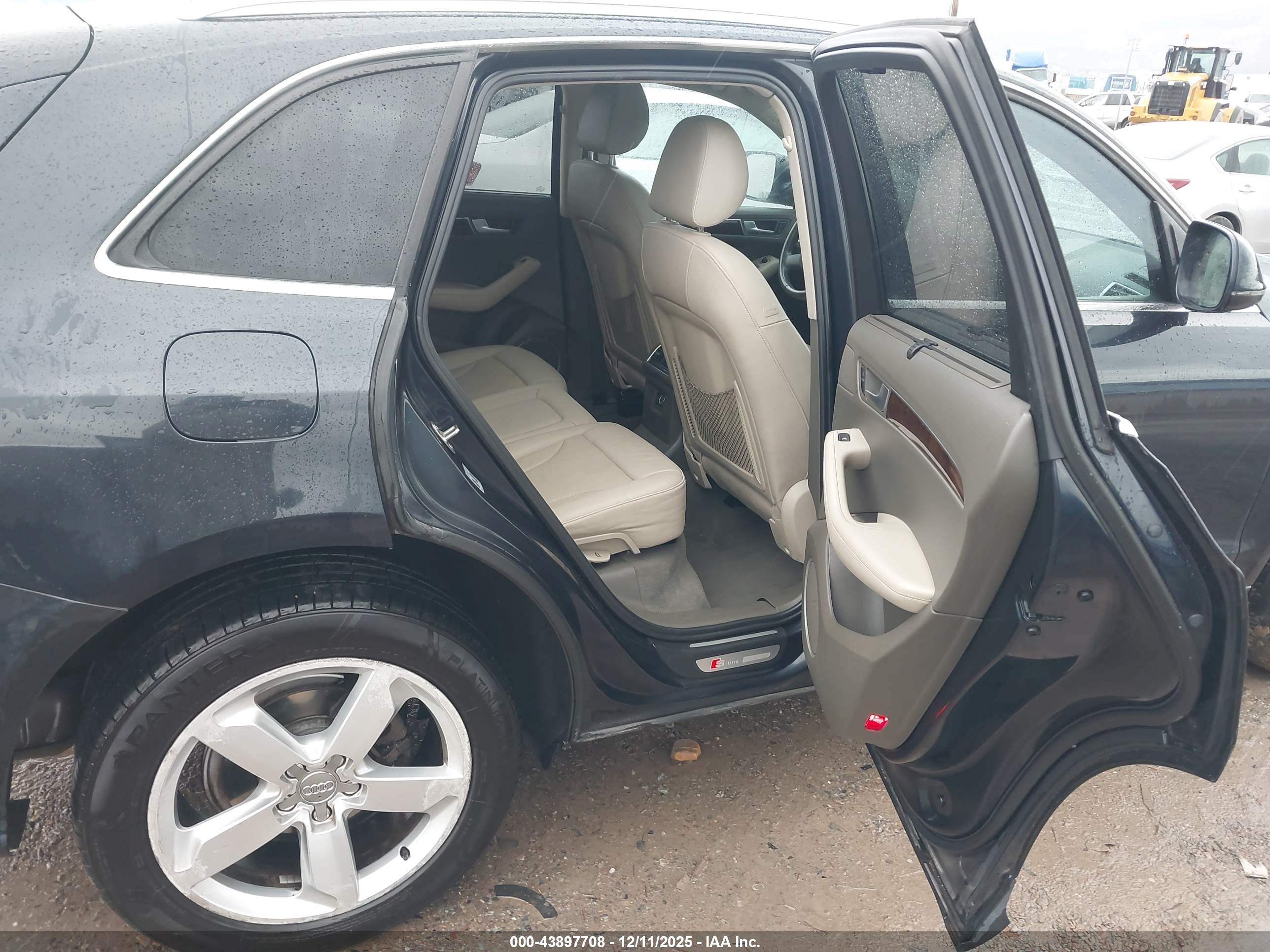 AUDI Q5 image 8