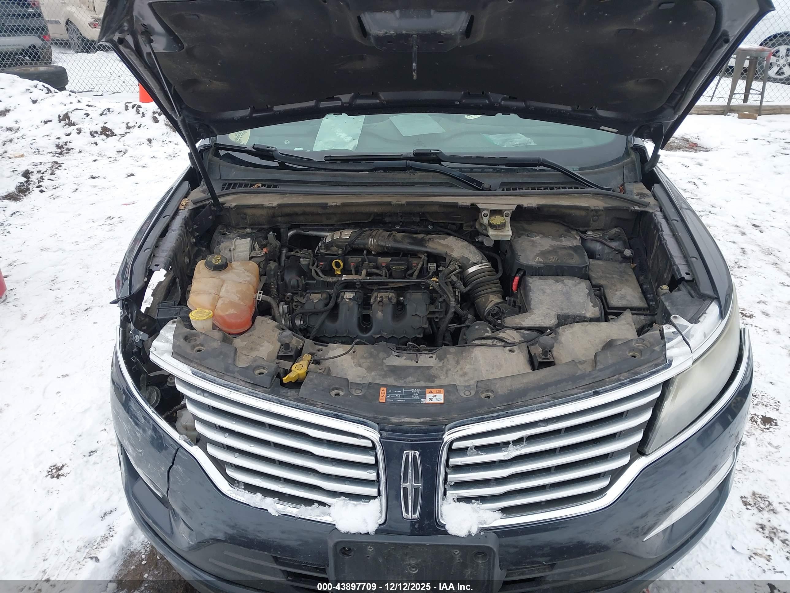 LINCOLN MKC image 10