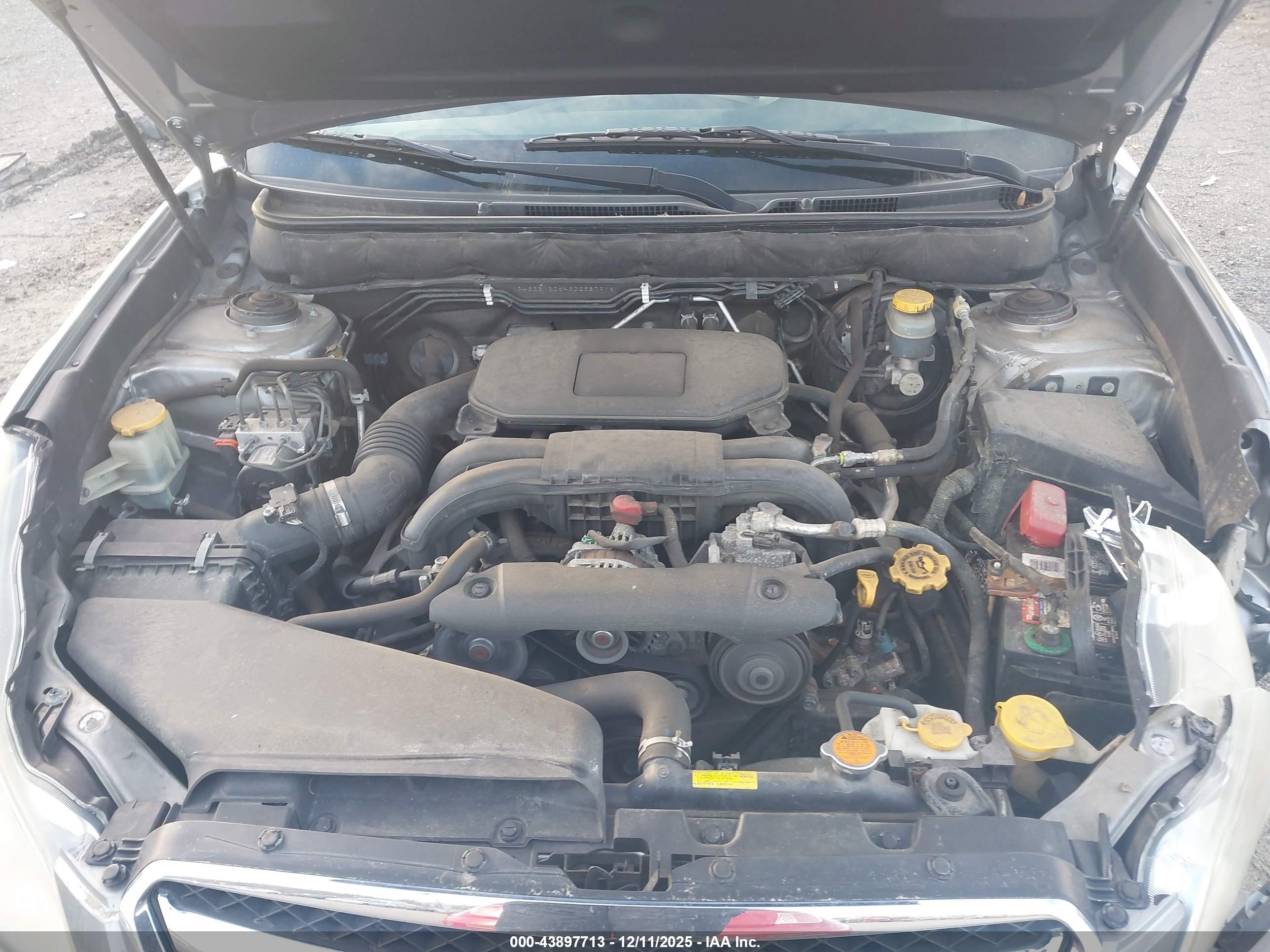 SUBARU LEGACY image 10