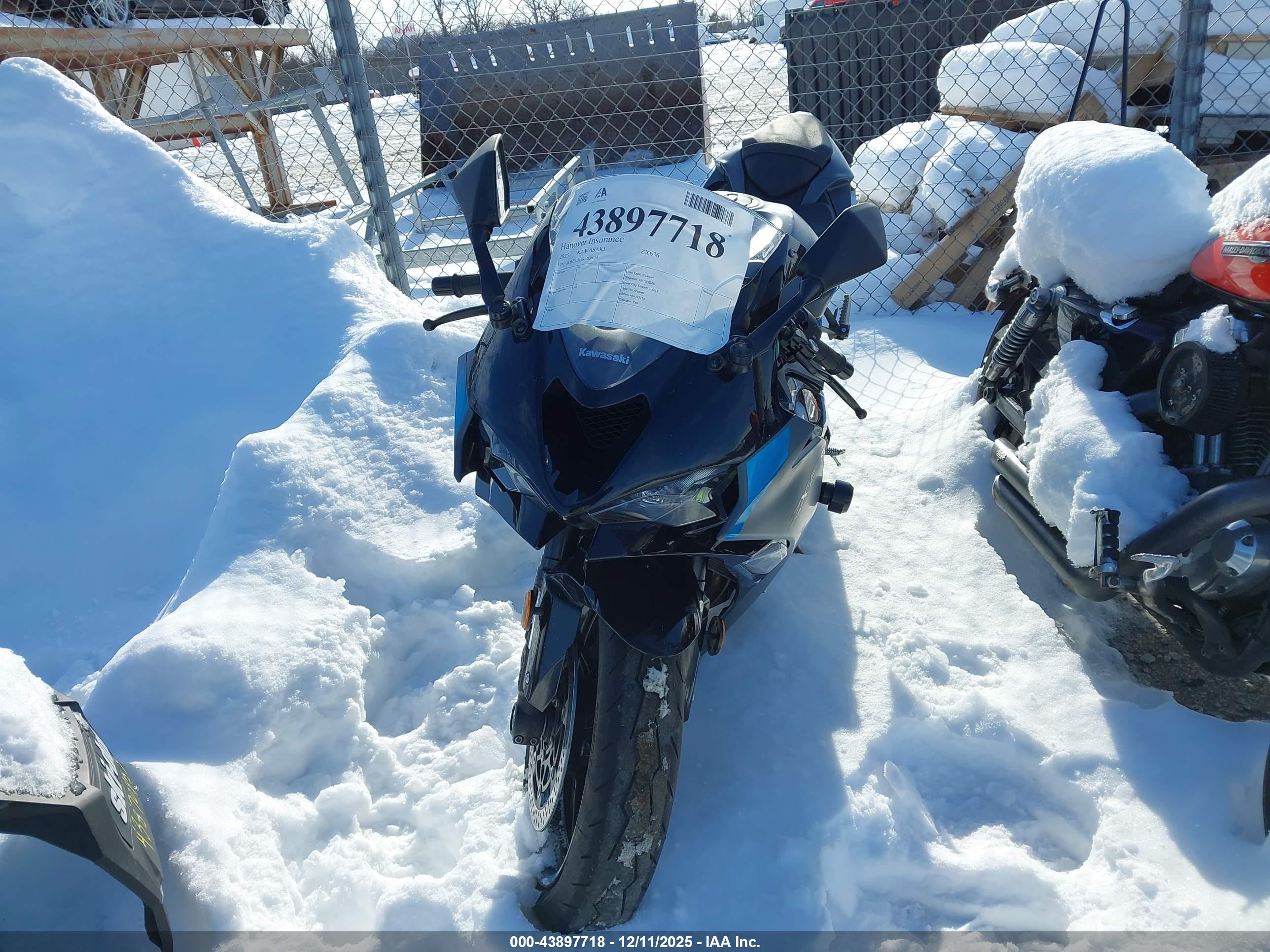 KAWASAKI ZX636 image 5