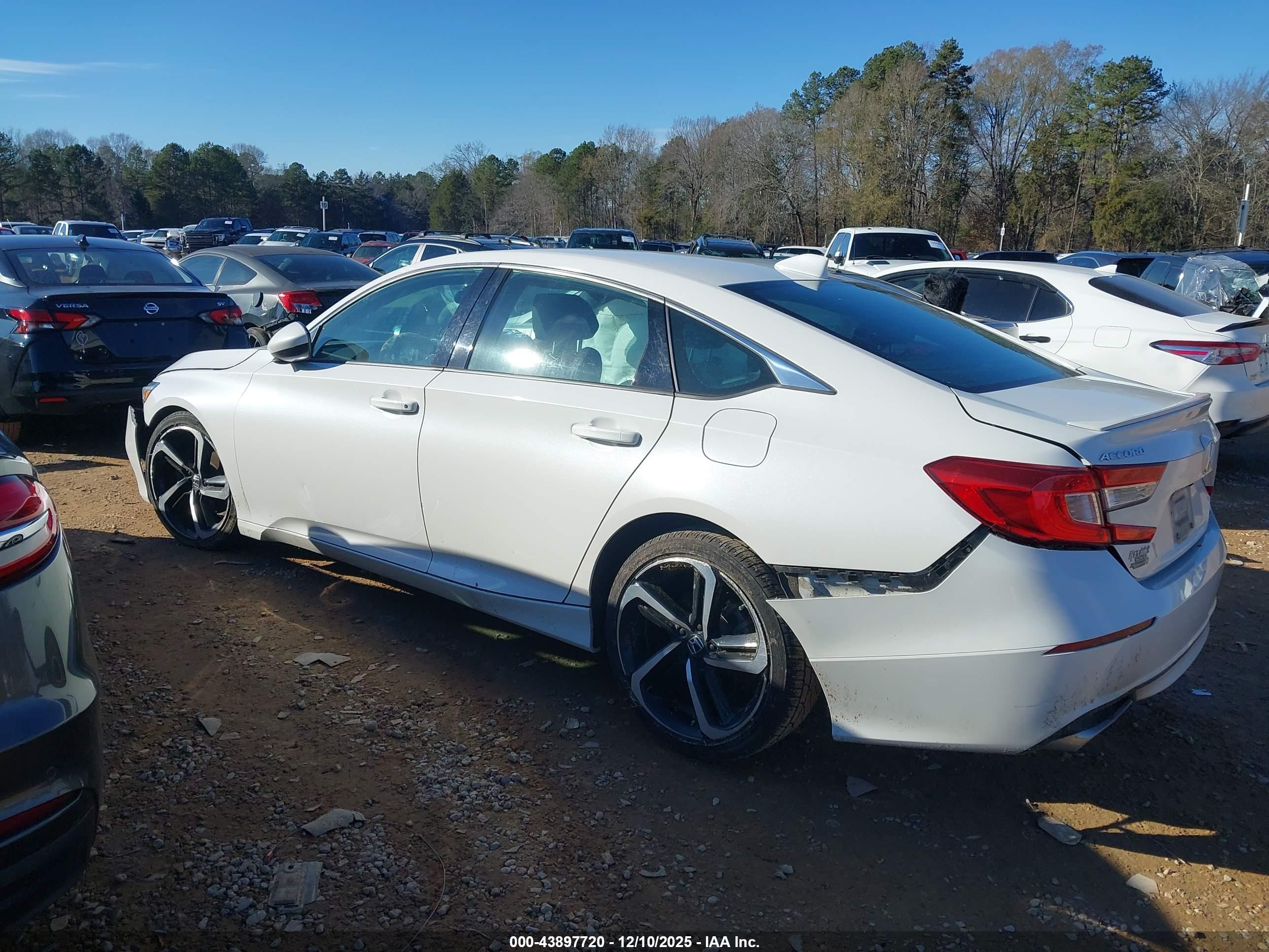 HONDA ACCORD image 3