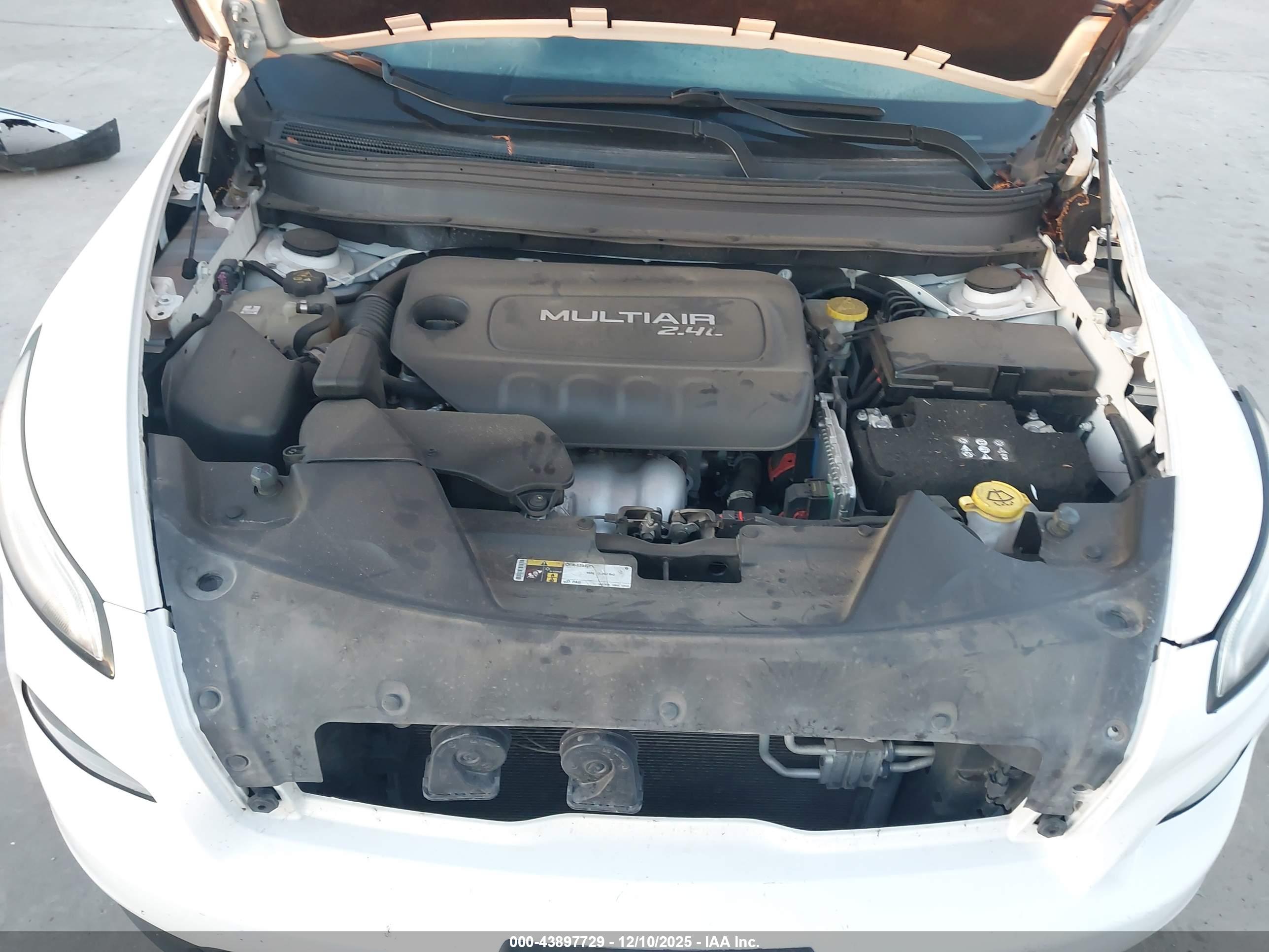 JEEP CHEROKEE image 10