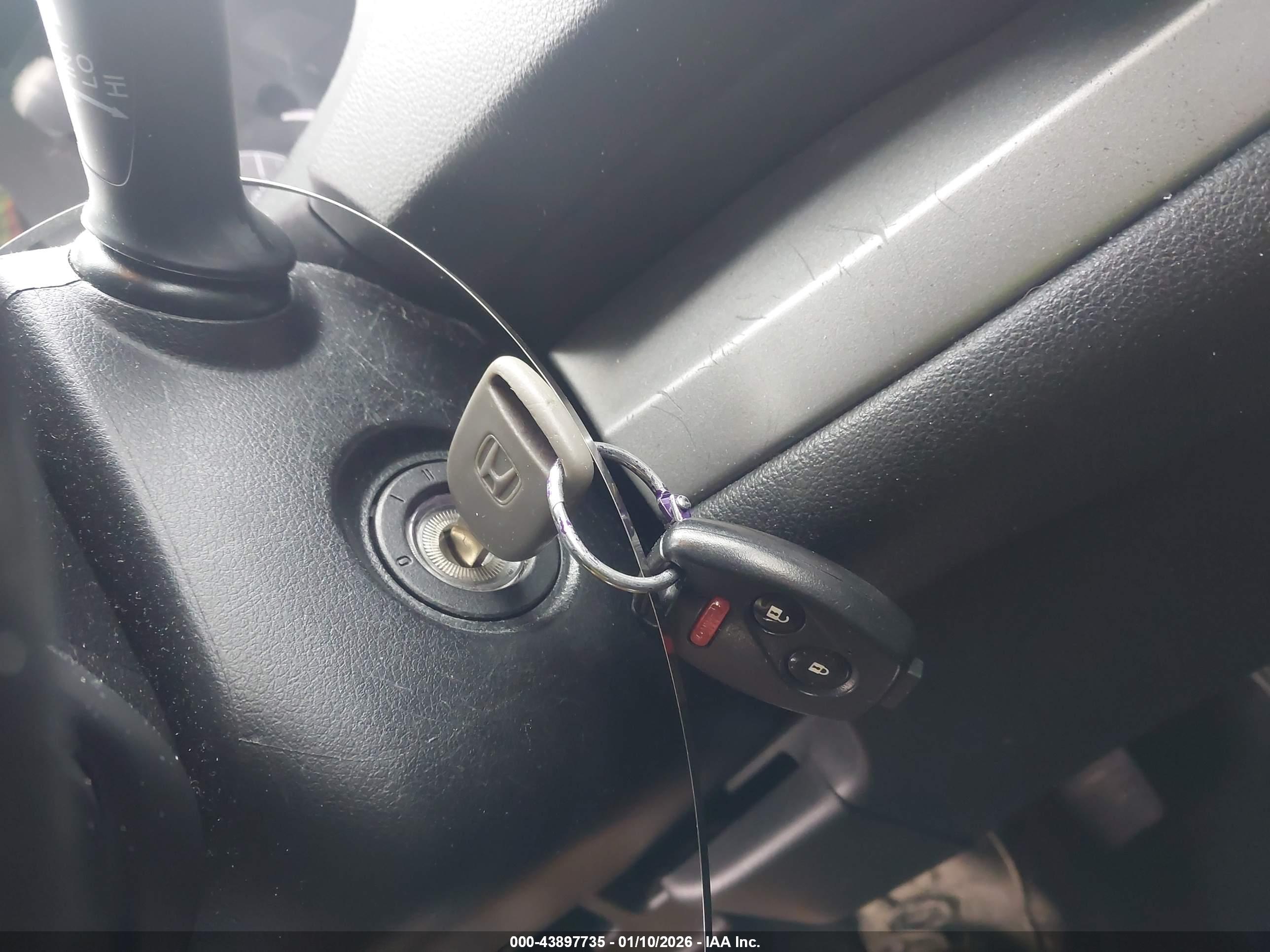 HONDA CR-V image 11