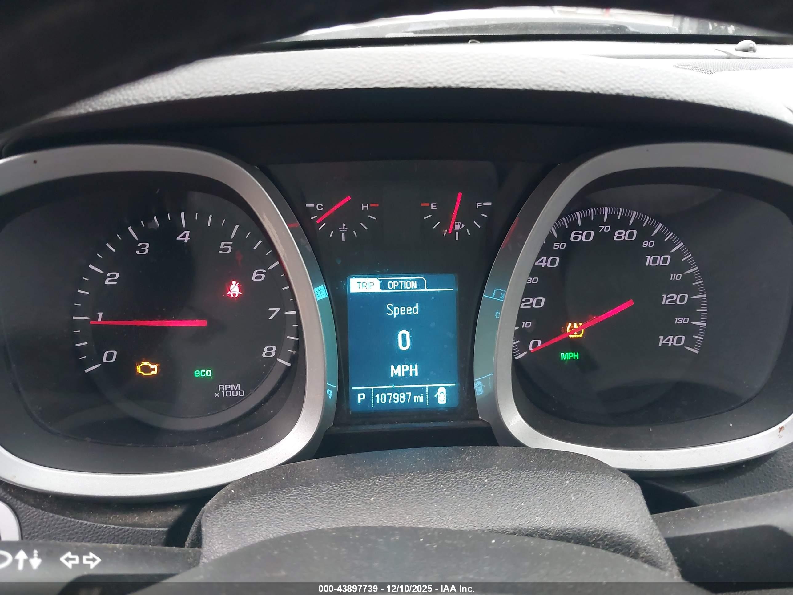 CHEVROLET EQUINOX image 7
