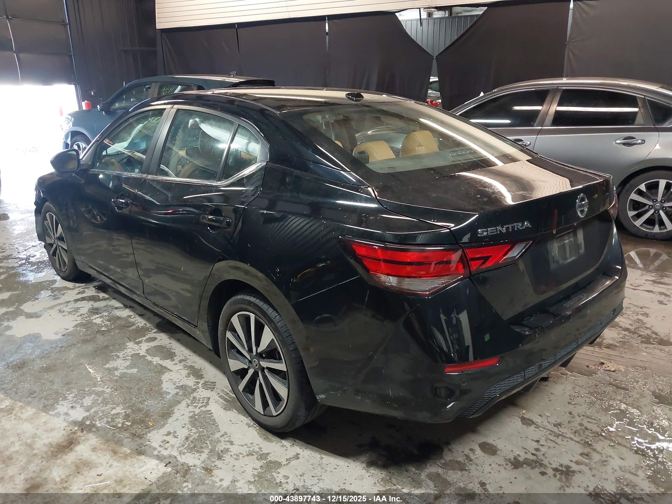 NISSAN SENTRA image 3