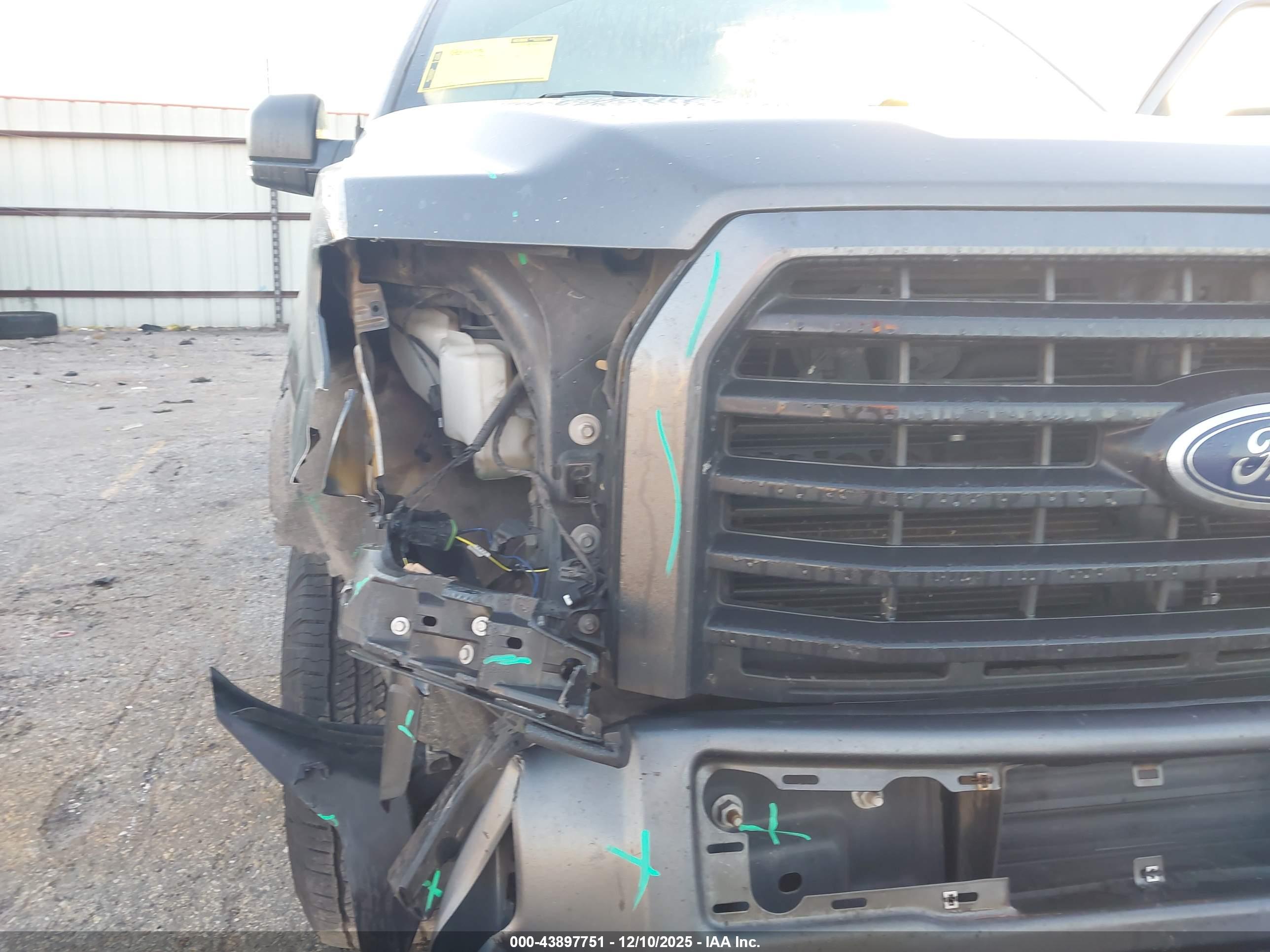 FORD F-150 image 6