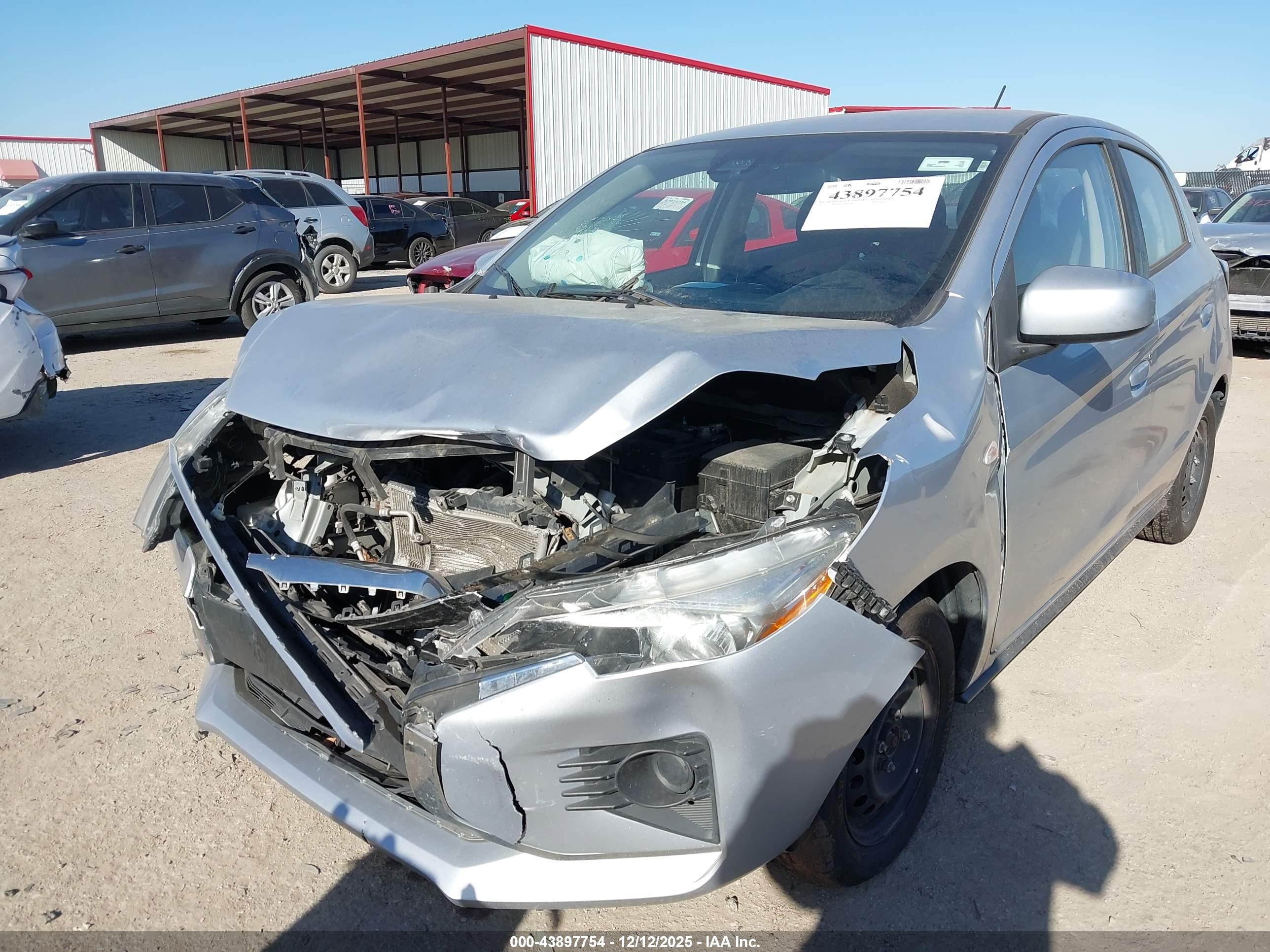 MITSUBISHI MIRAGE image 6