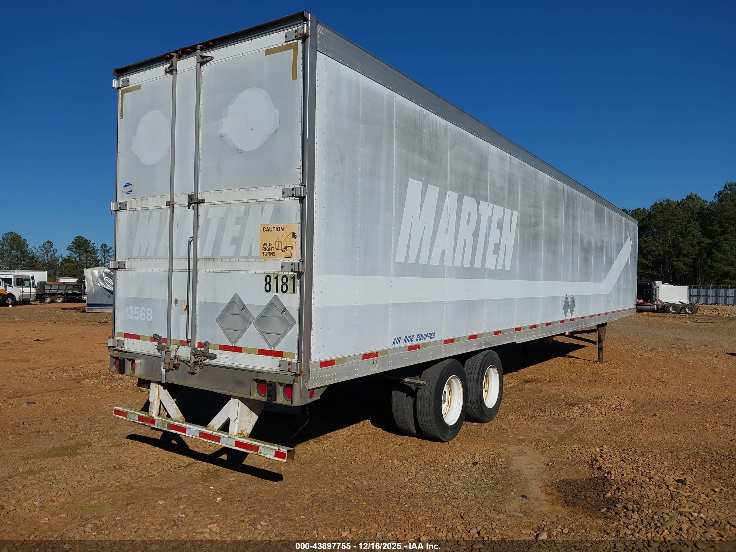 UTILITY TRAILER image 4