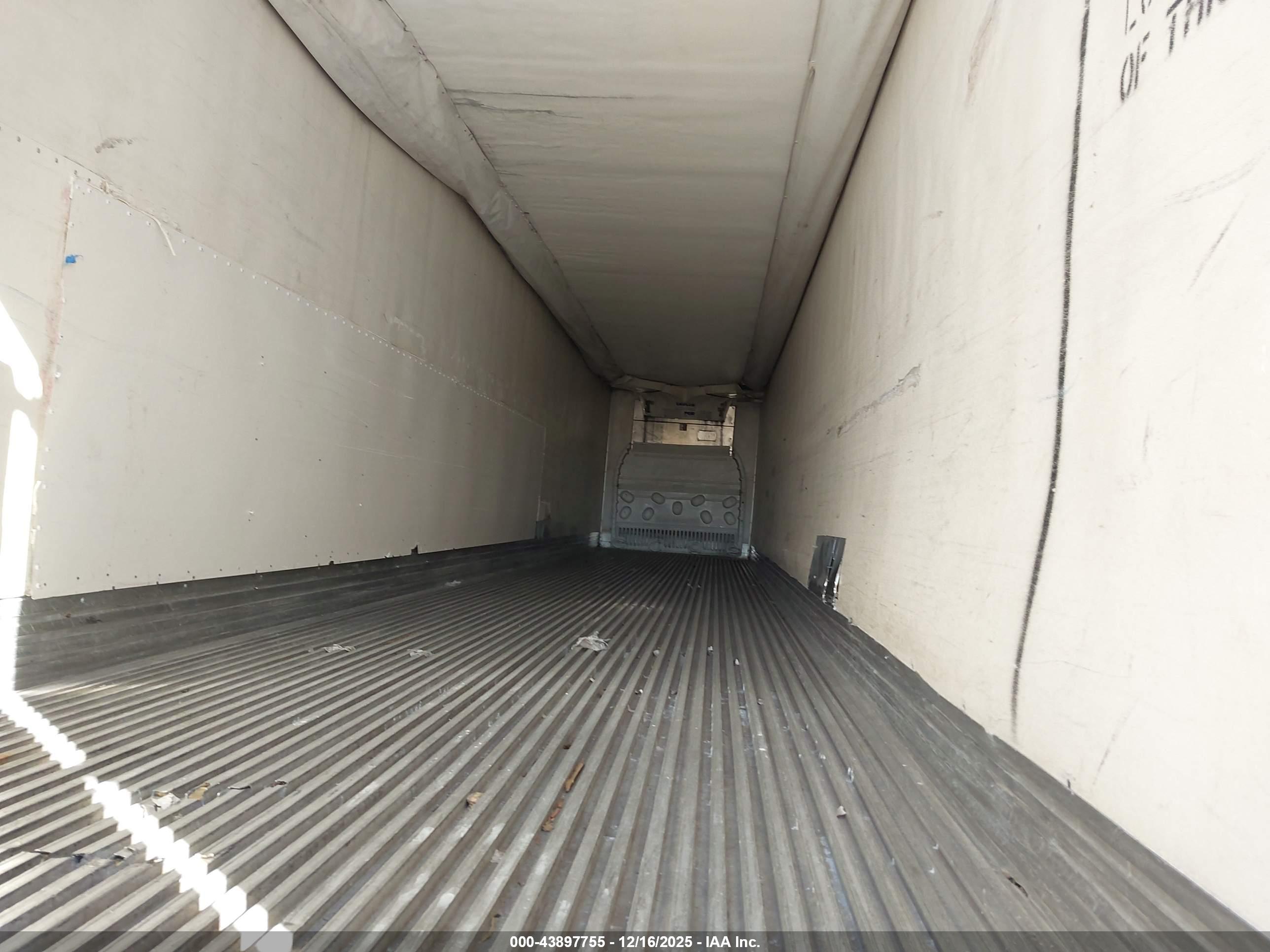 UTILITY TRAILER image 5