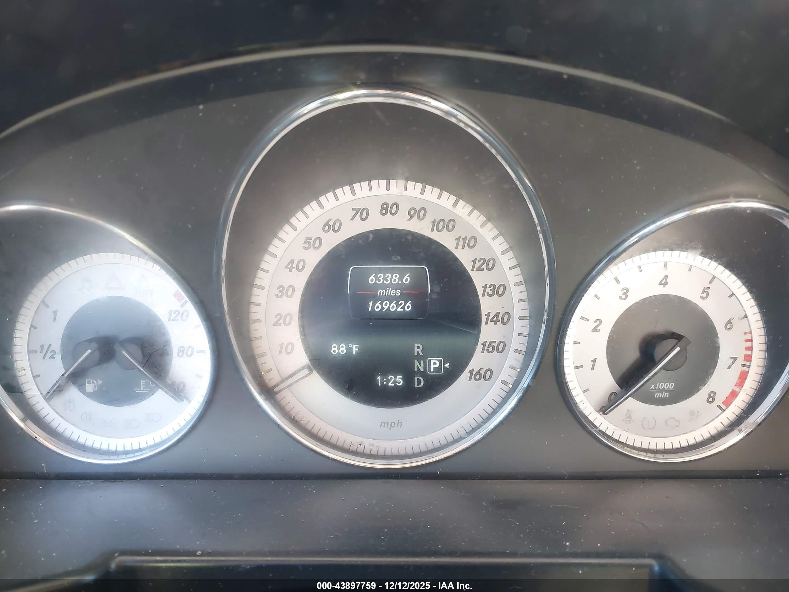 MERCEDES-BENZ GLK image 7