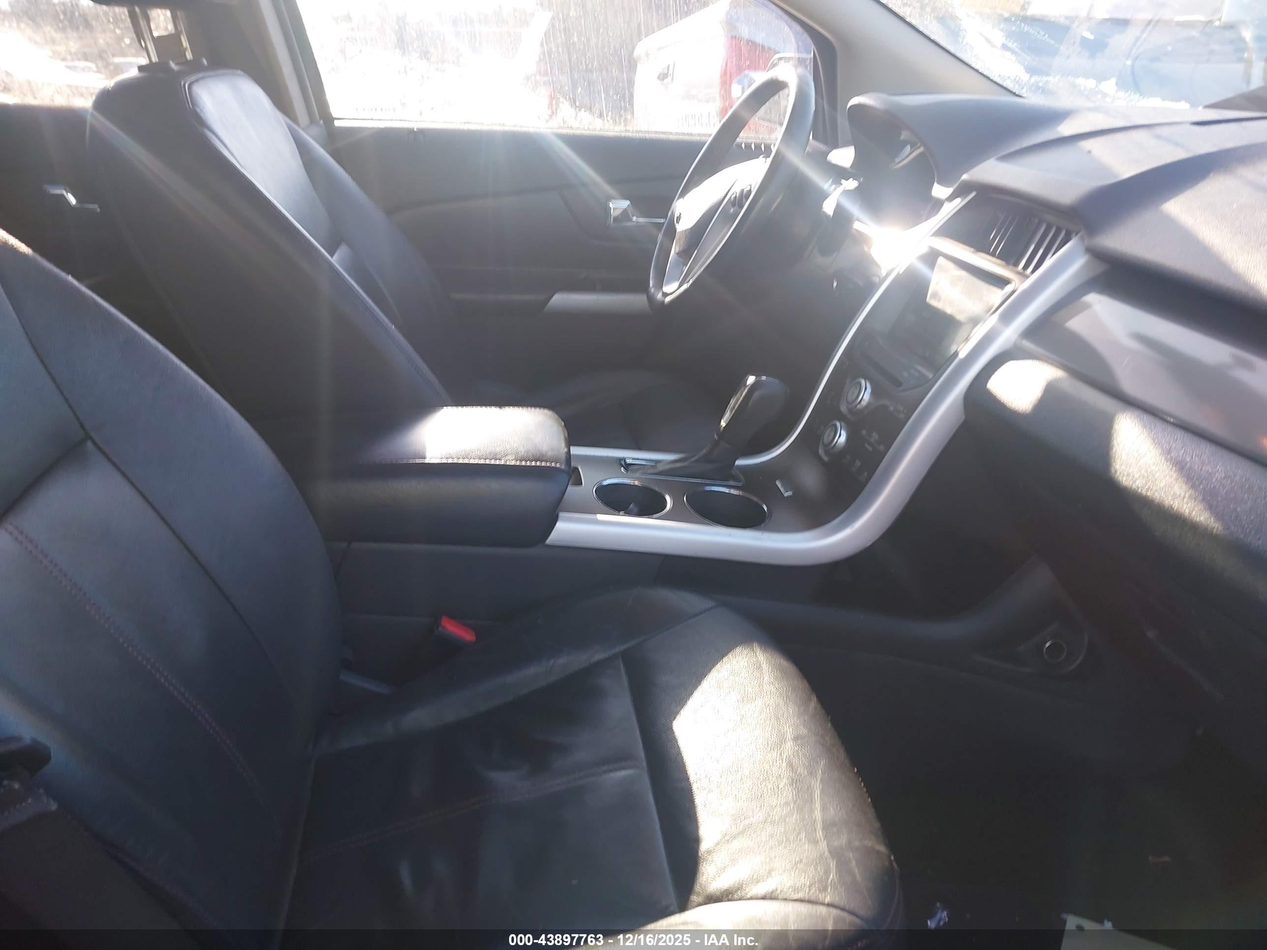FORD EDGE image 5