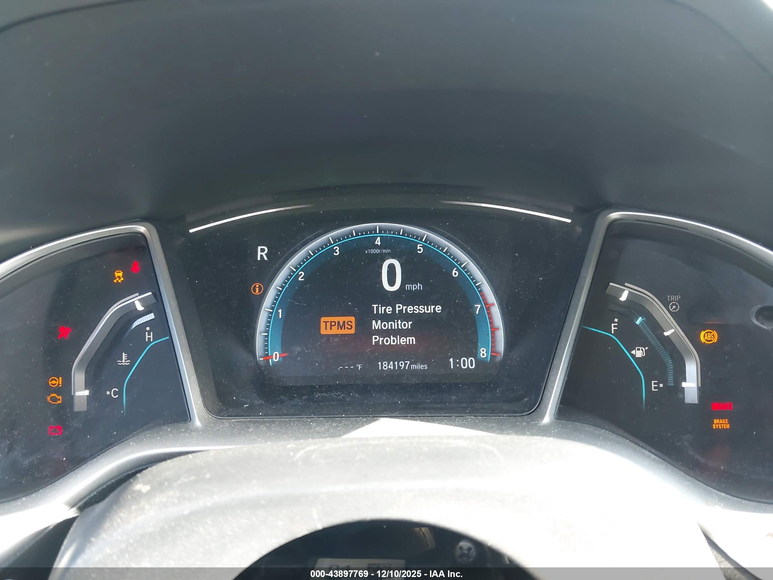 HONDA CIVIC image 7