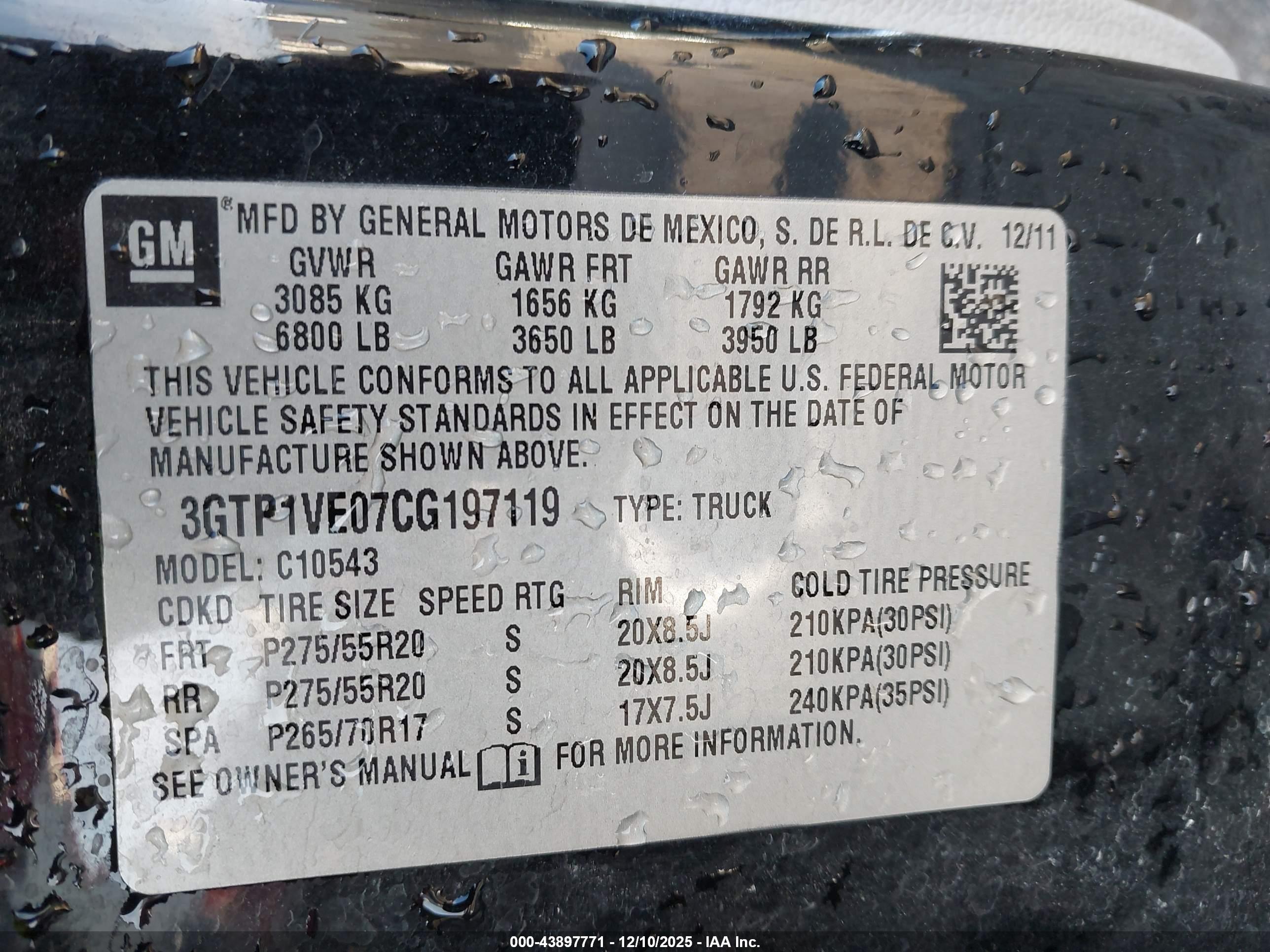GMC SIERRA image 9