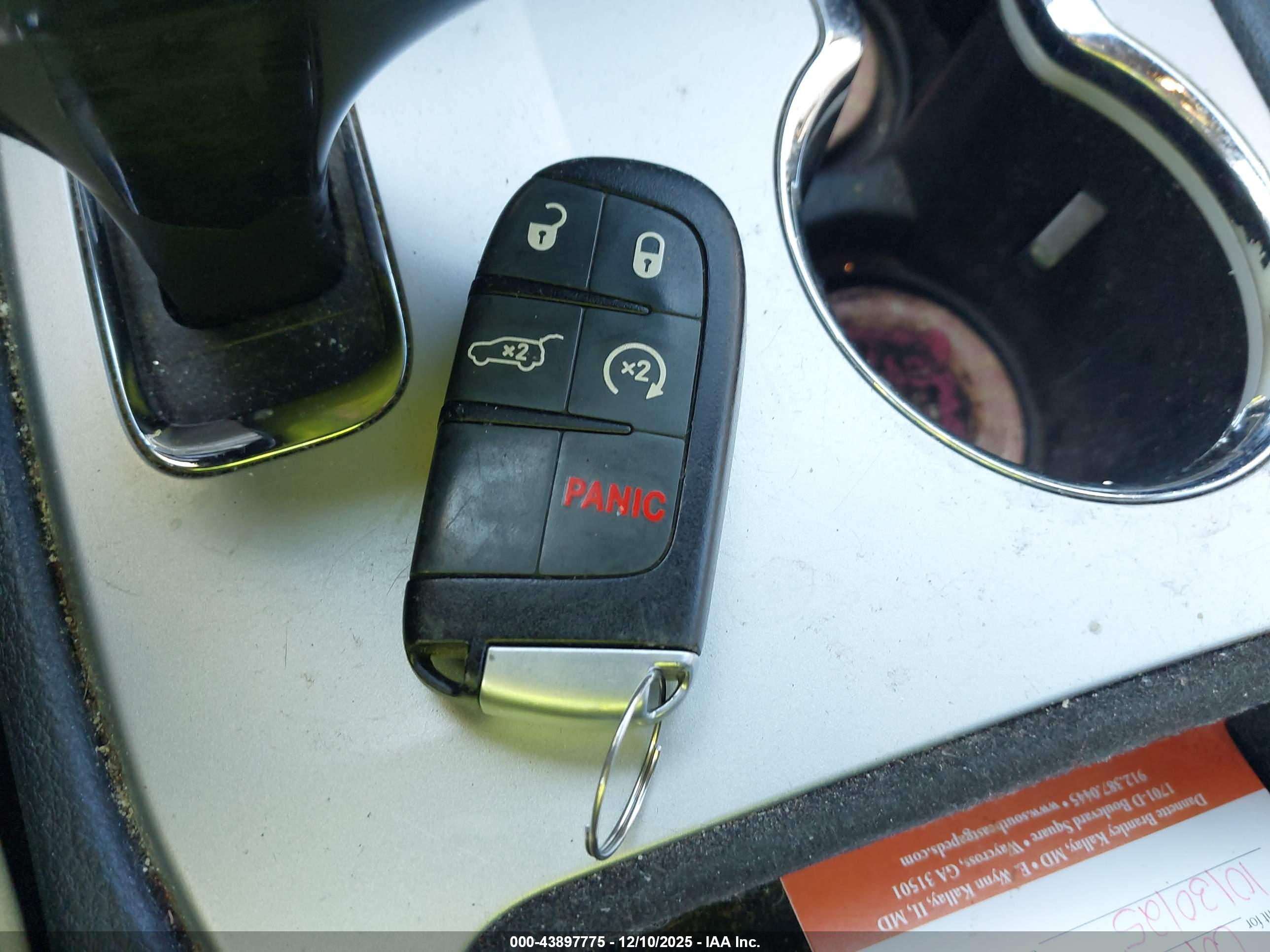 JEEP GRAND image 11