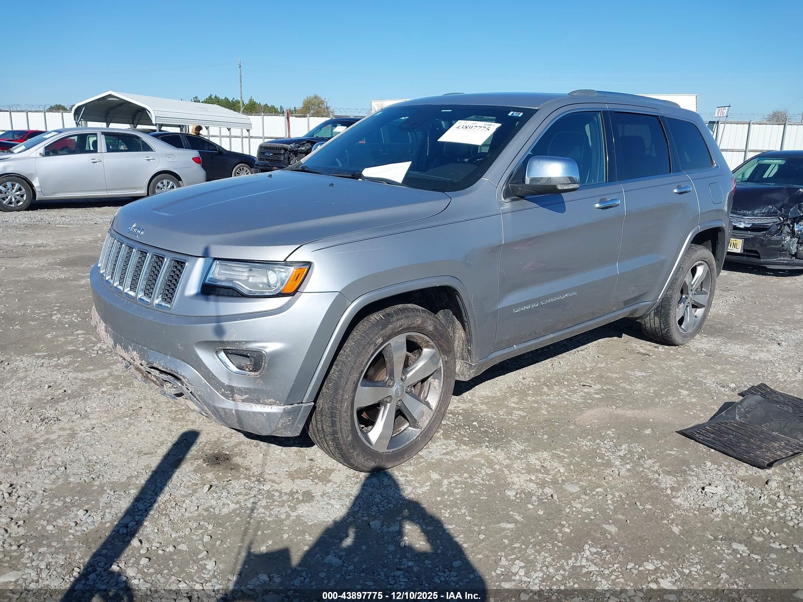 JEEP GRAND image 2