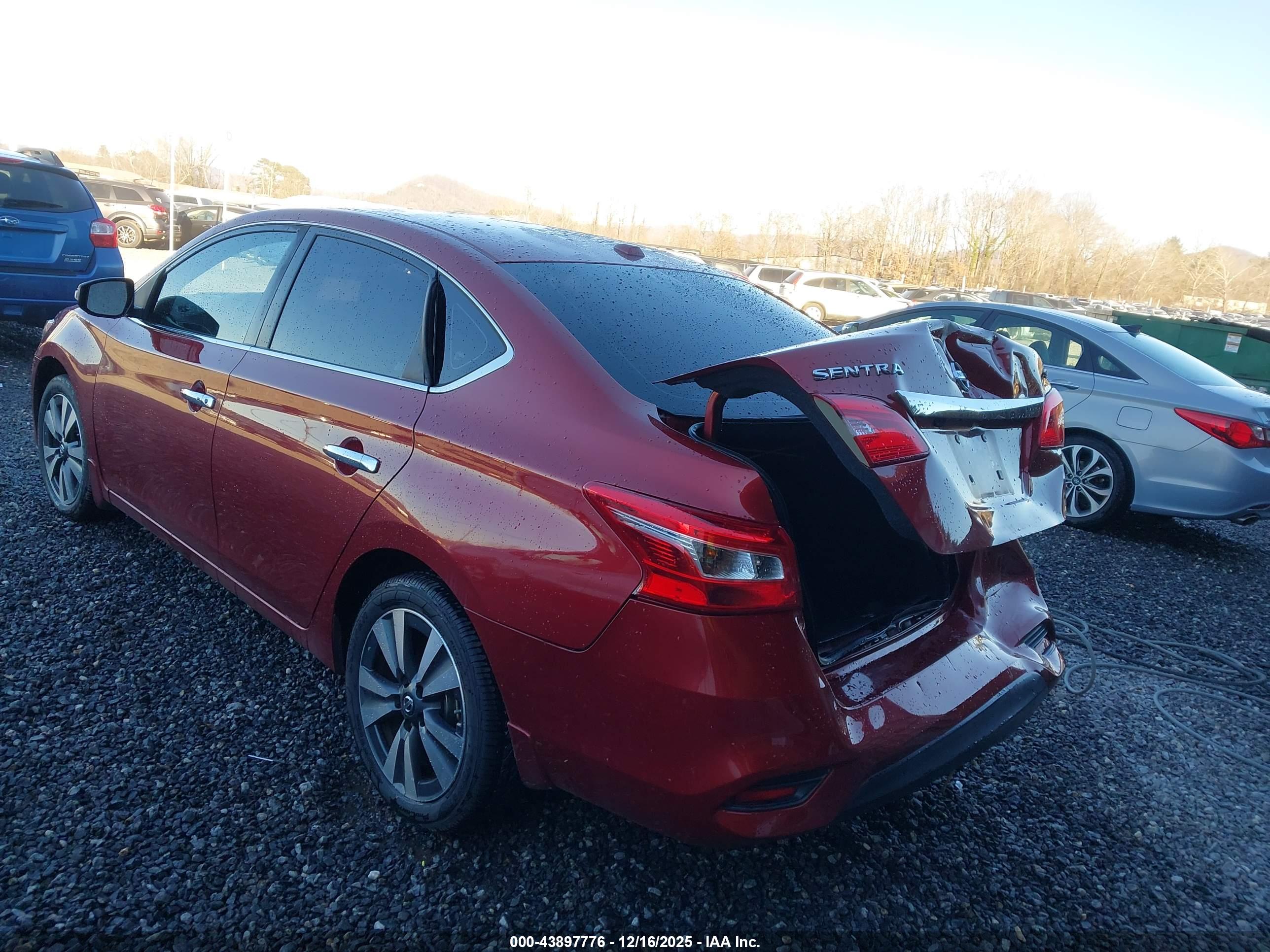 NISSAN SENTRA image 3