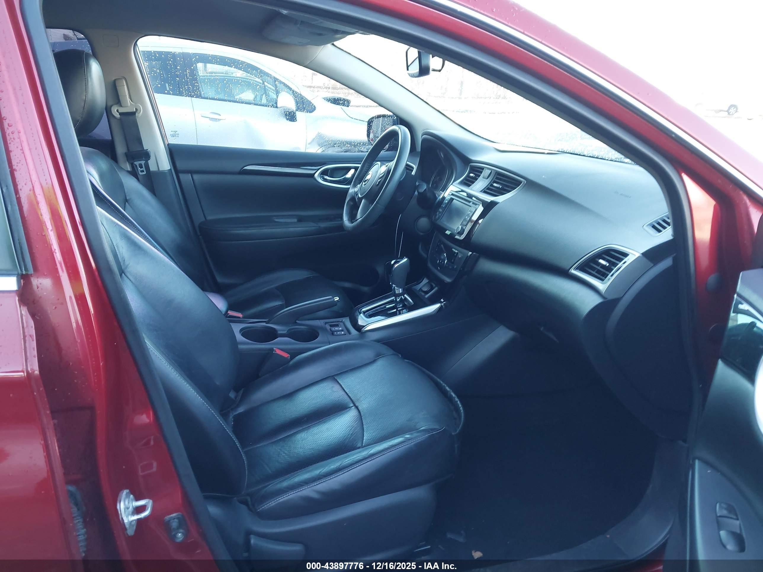 NISSAN SENTRA image 5
