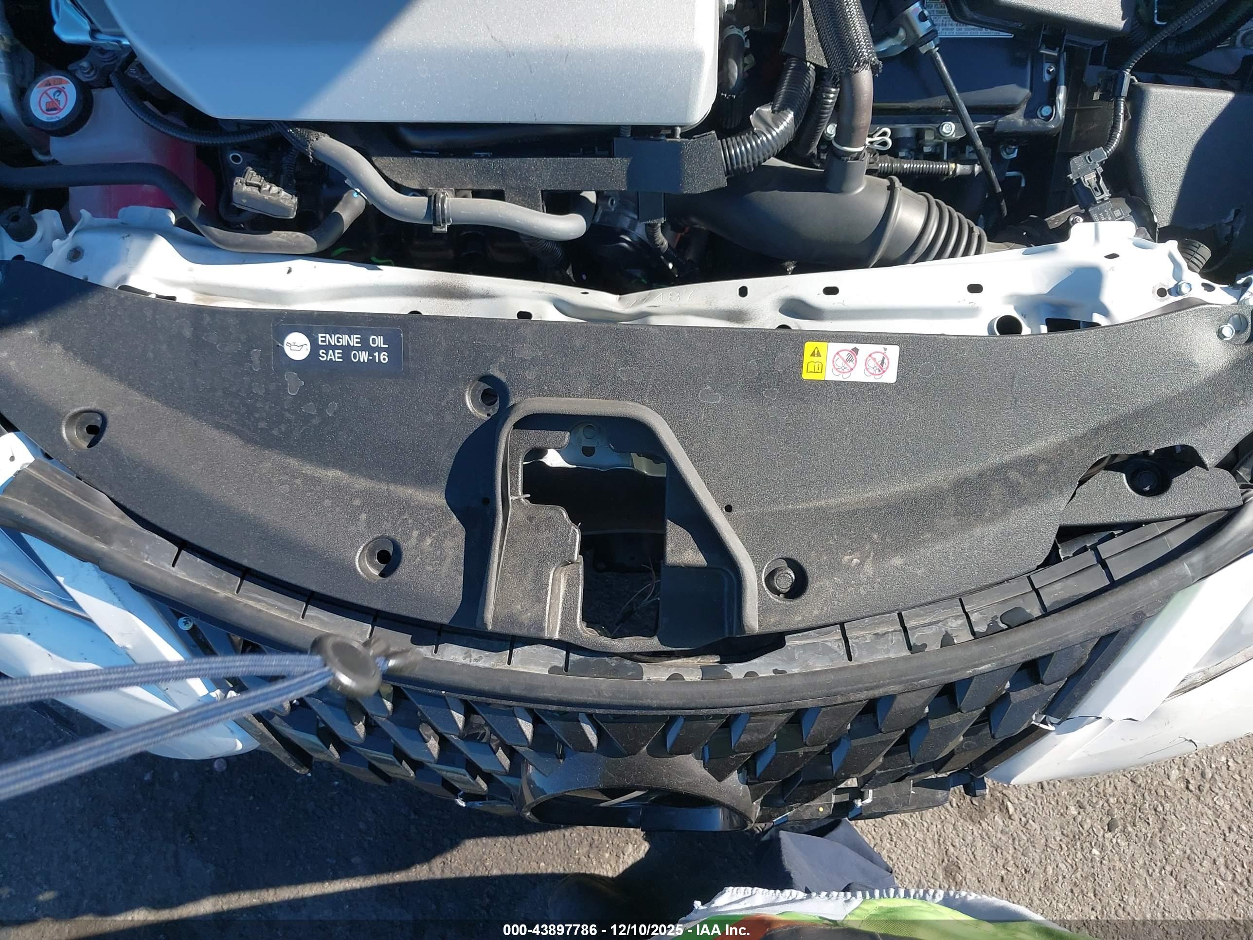 LEXUS UX image 6